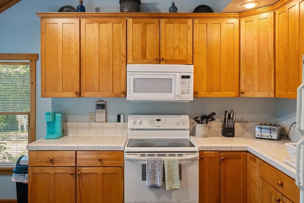 8970 Paradise Trail