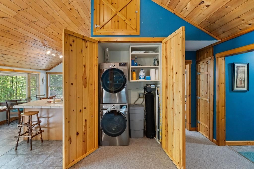 8970 Paradise Trail