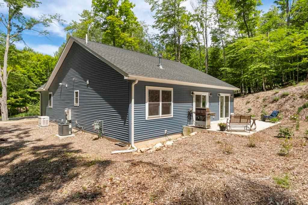 3135 & 3119 Depew Road