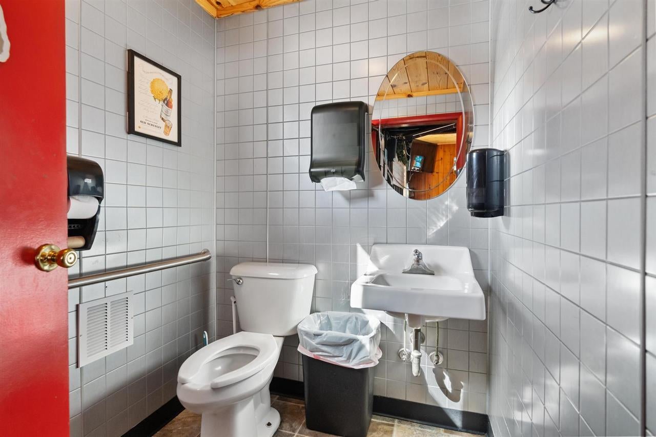 2670 US 131 Highway Unit: WHI-SKI INN