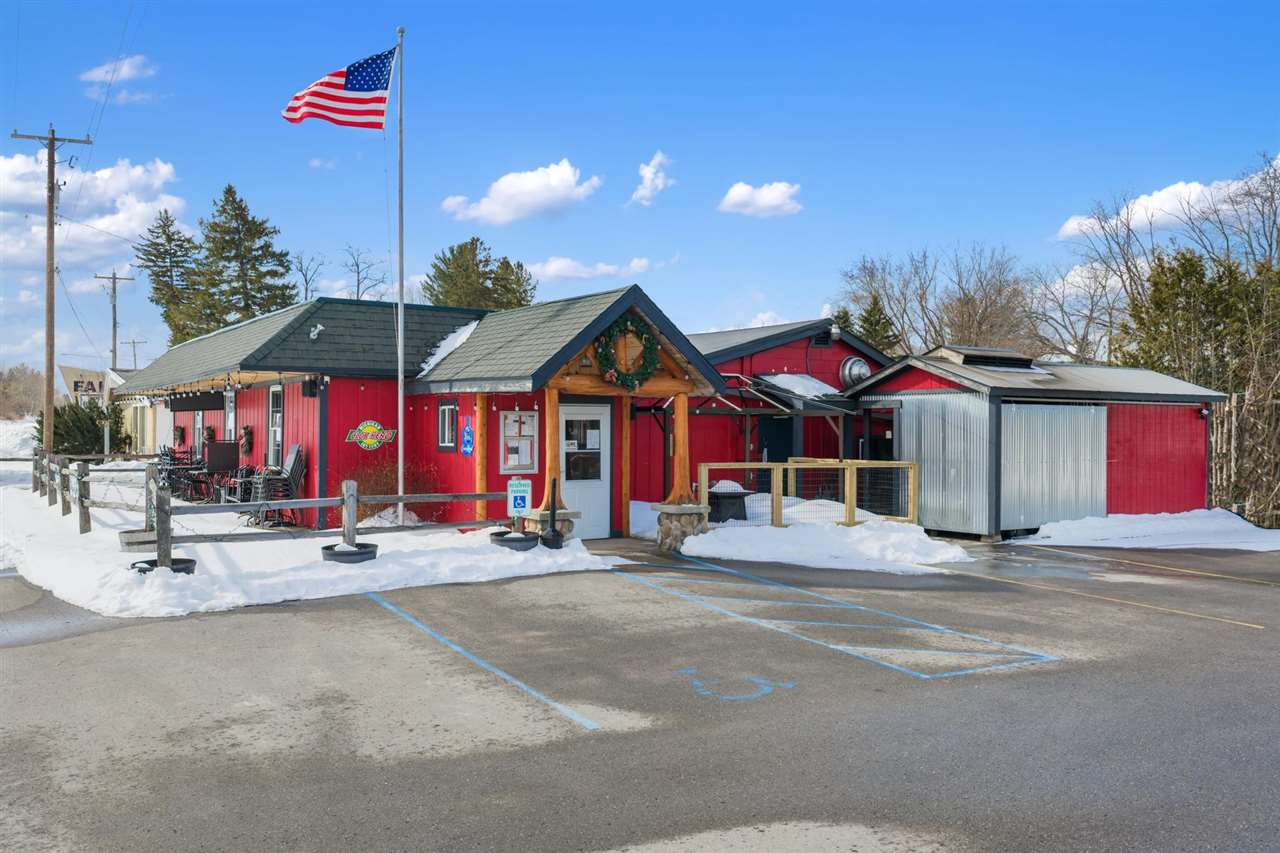 2670 US 131 Highway Unit: WHI-SKI INN