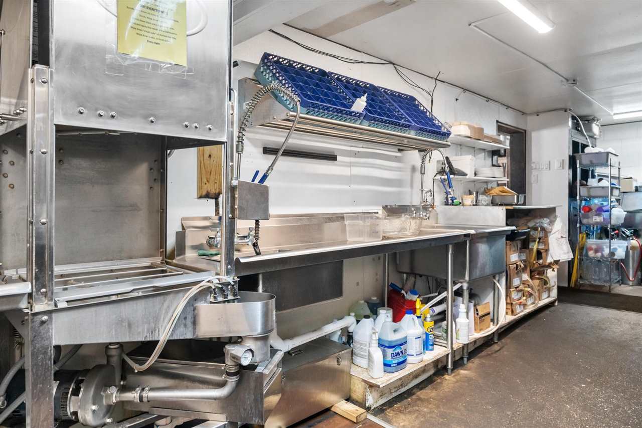 2670 US 131 Highway Unit: WHI-SKI INN
