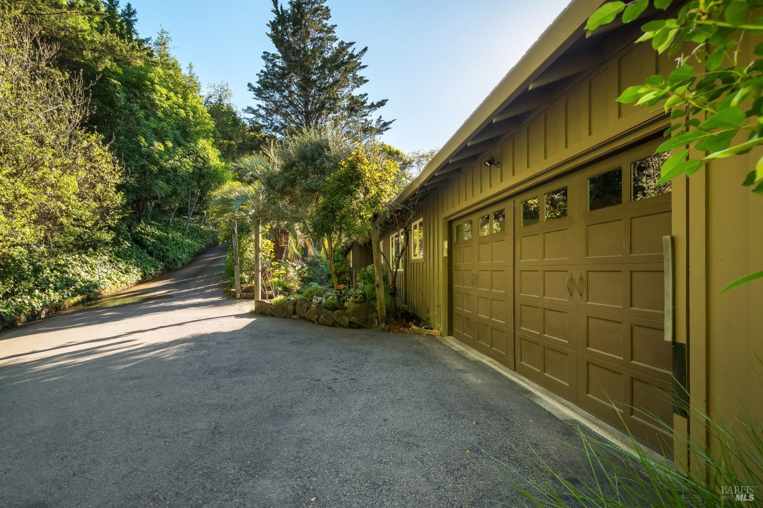 199 Valley View Avenue
