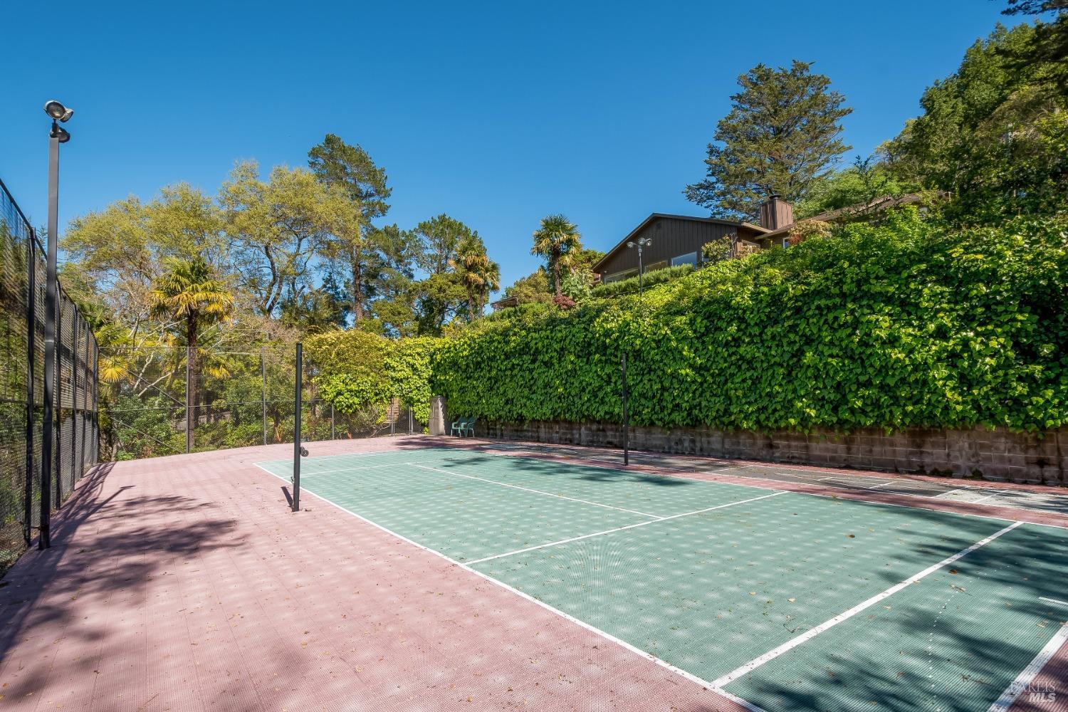 199 Valley View Avenue