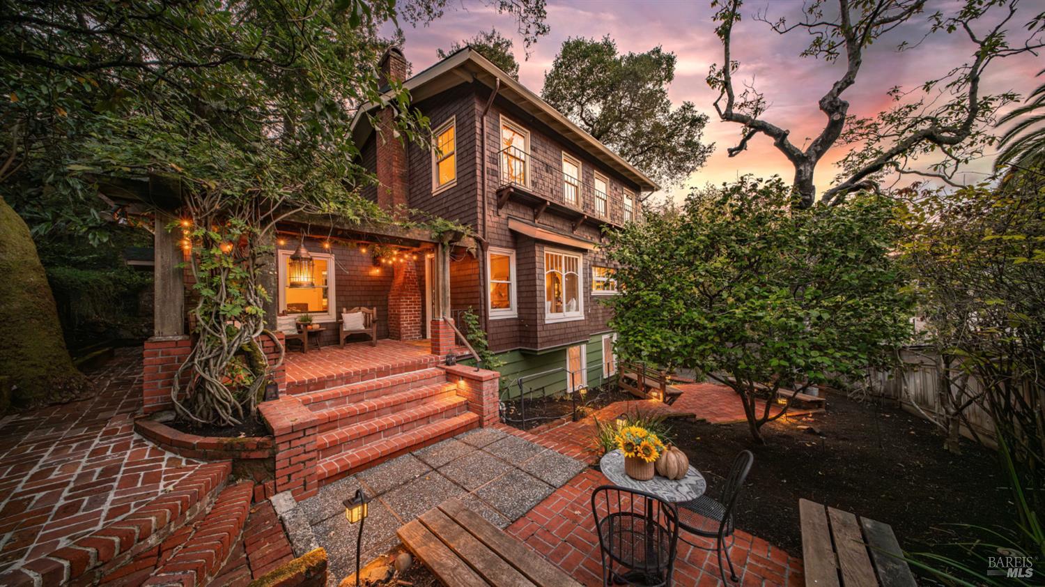 150 Bungalow Avenue