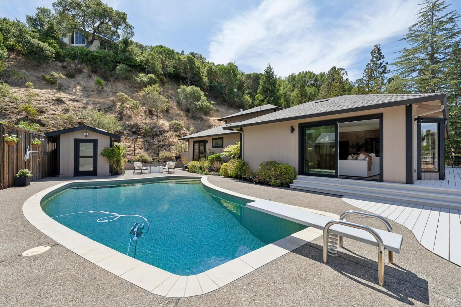 211 Fairway Drive