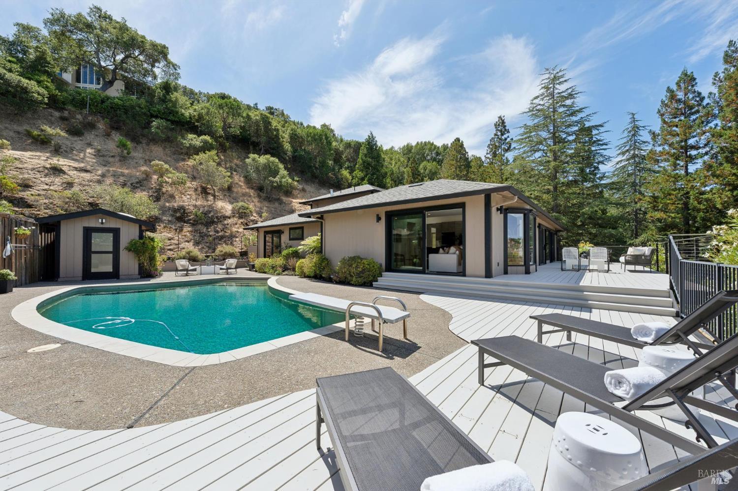 211 Fairway Drive