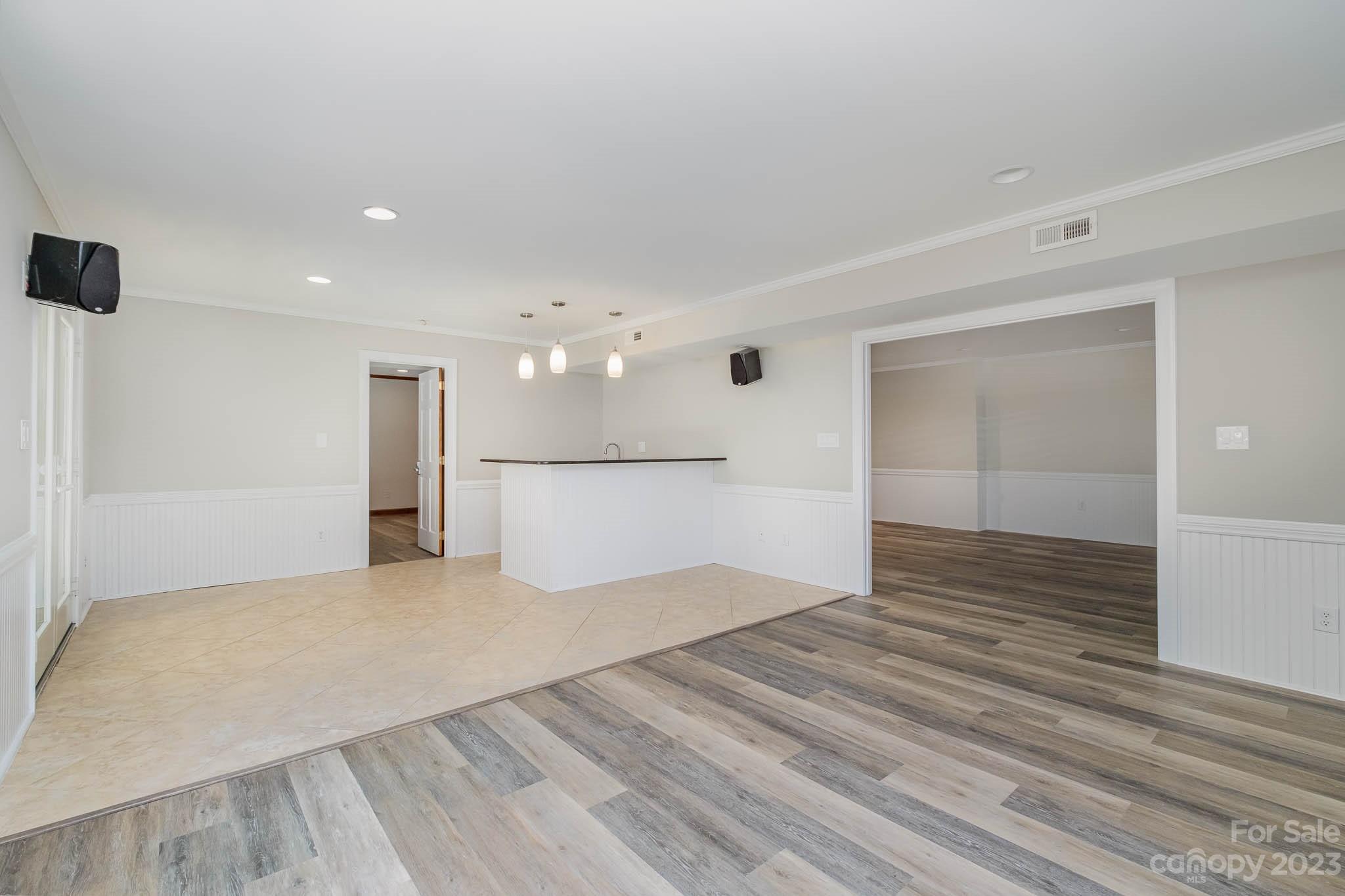4709 Noras Path Road