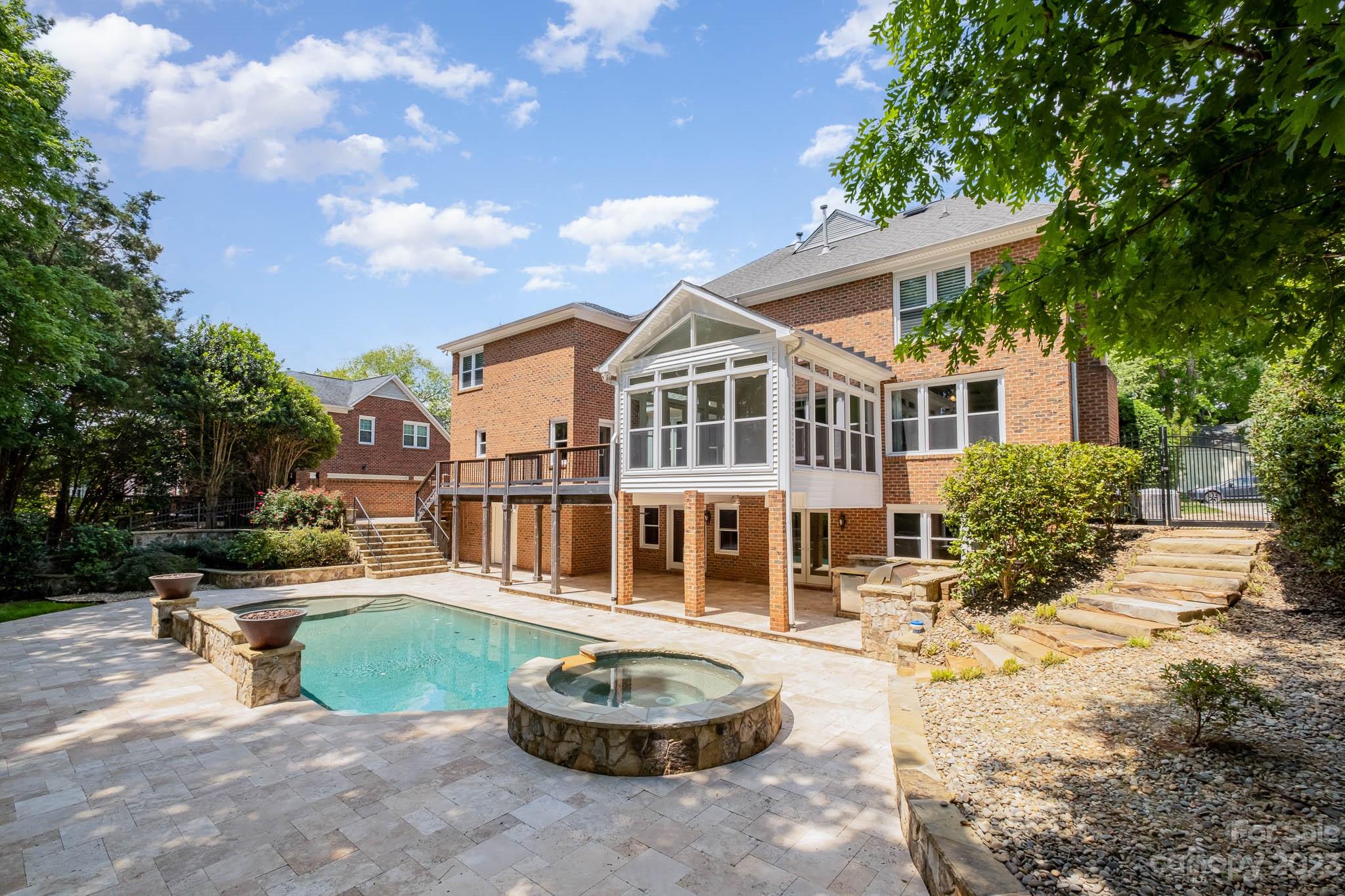 4709 Noras Path Road