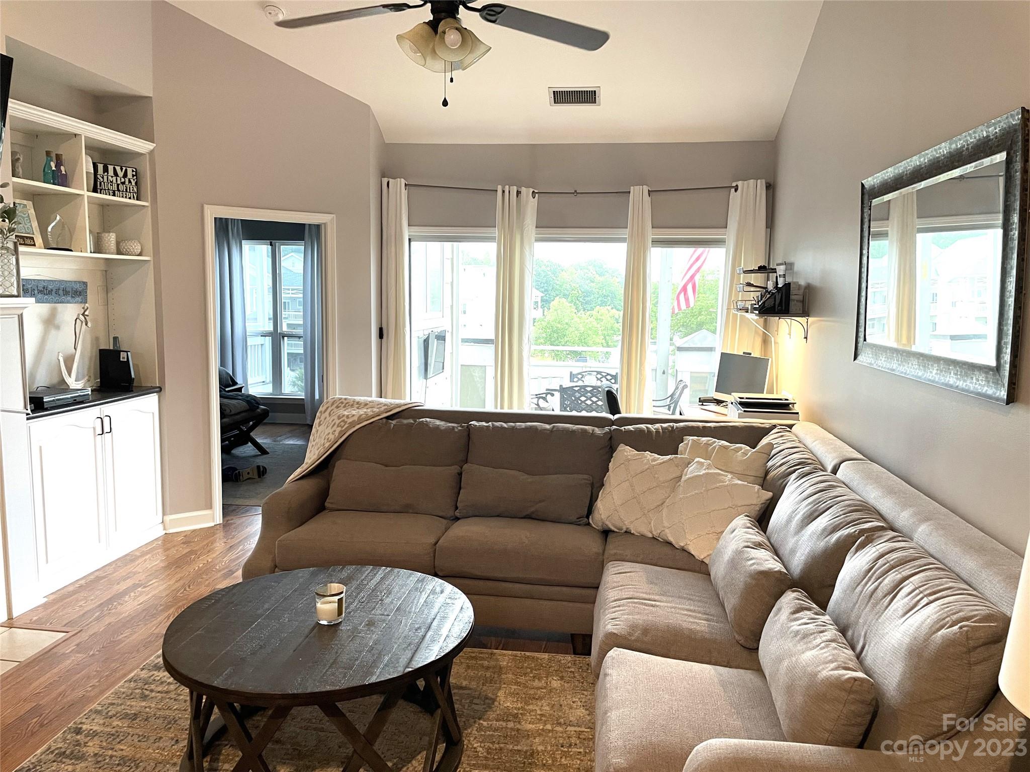 18816 Nautical Drive Unit: 6