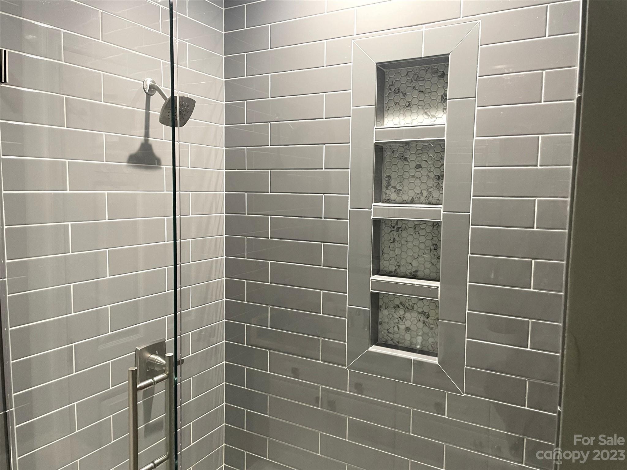 18816 Nautical Drive Unit: 6