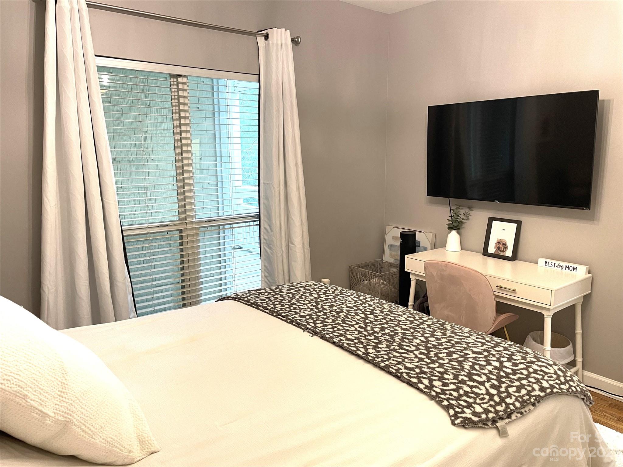 18816 Nautical Drive Unit: 6