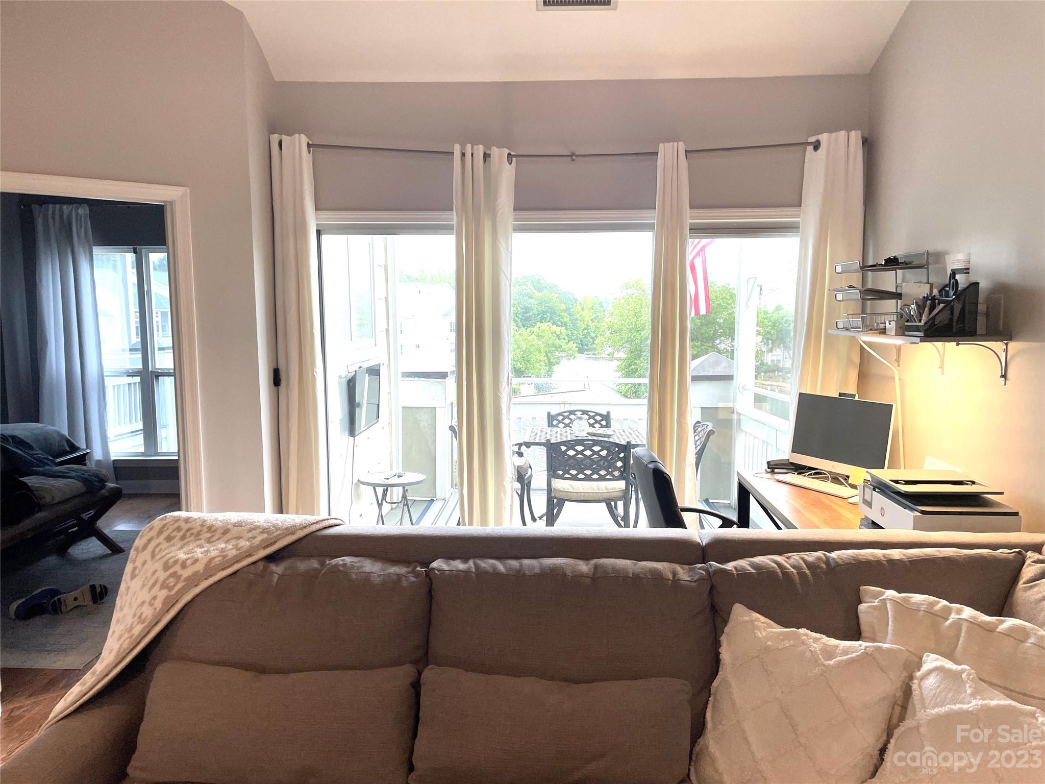 18816 Nautical Drive Unit: 6