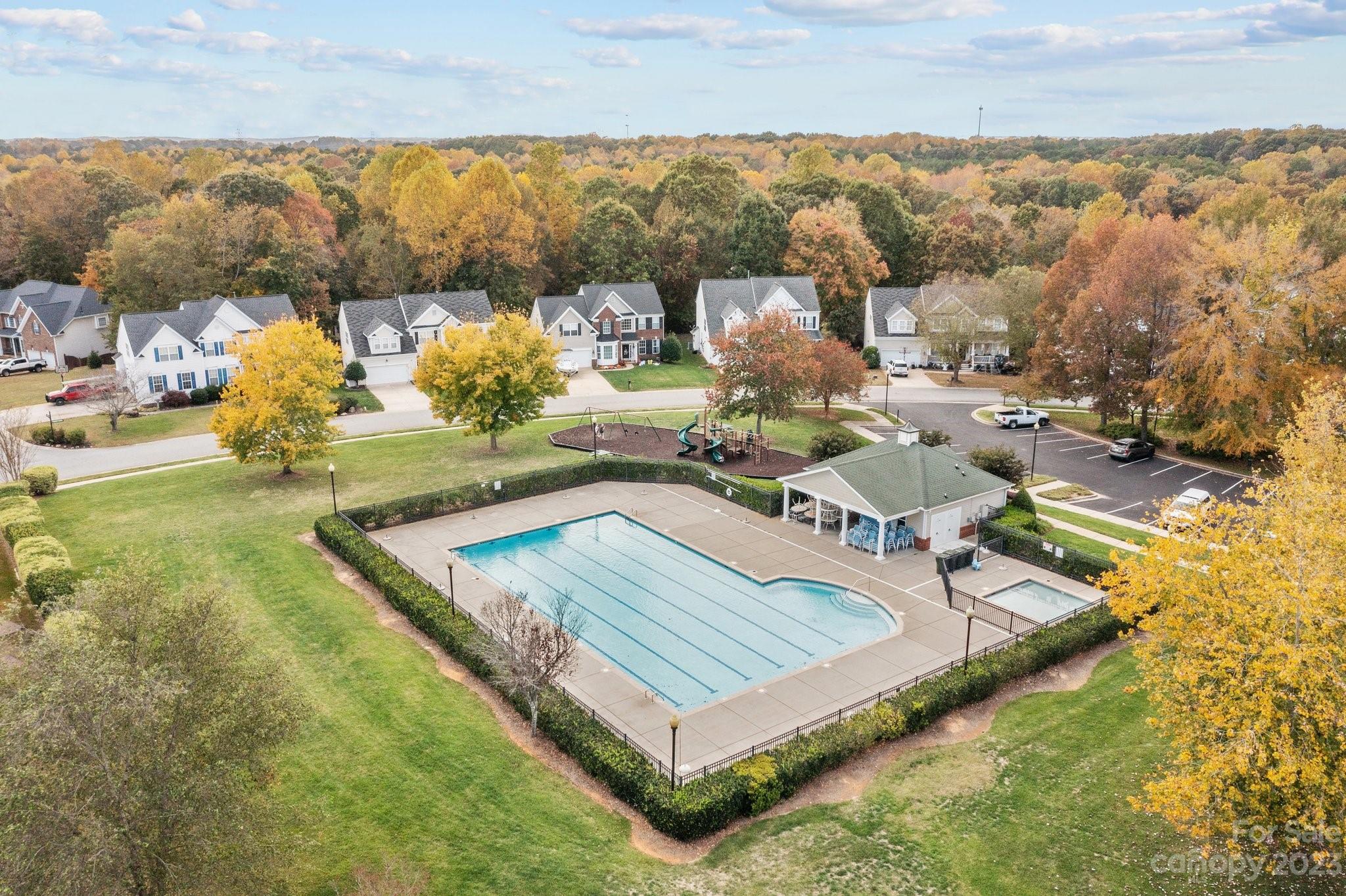 7701 Woodcrest Drive