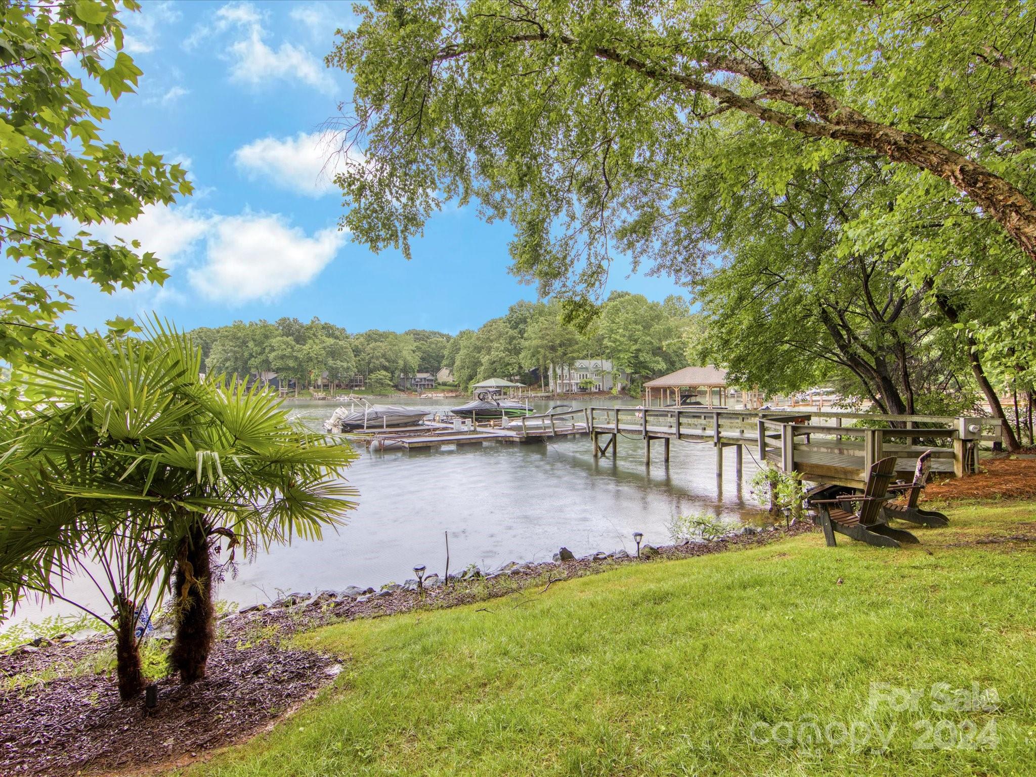 13922 Clarendon Pointe