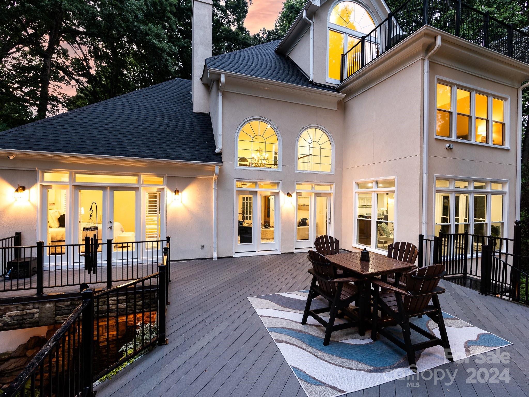 13922 Clarendon Pointe