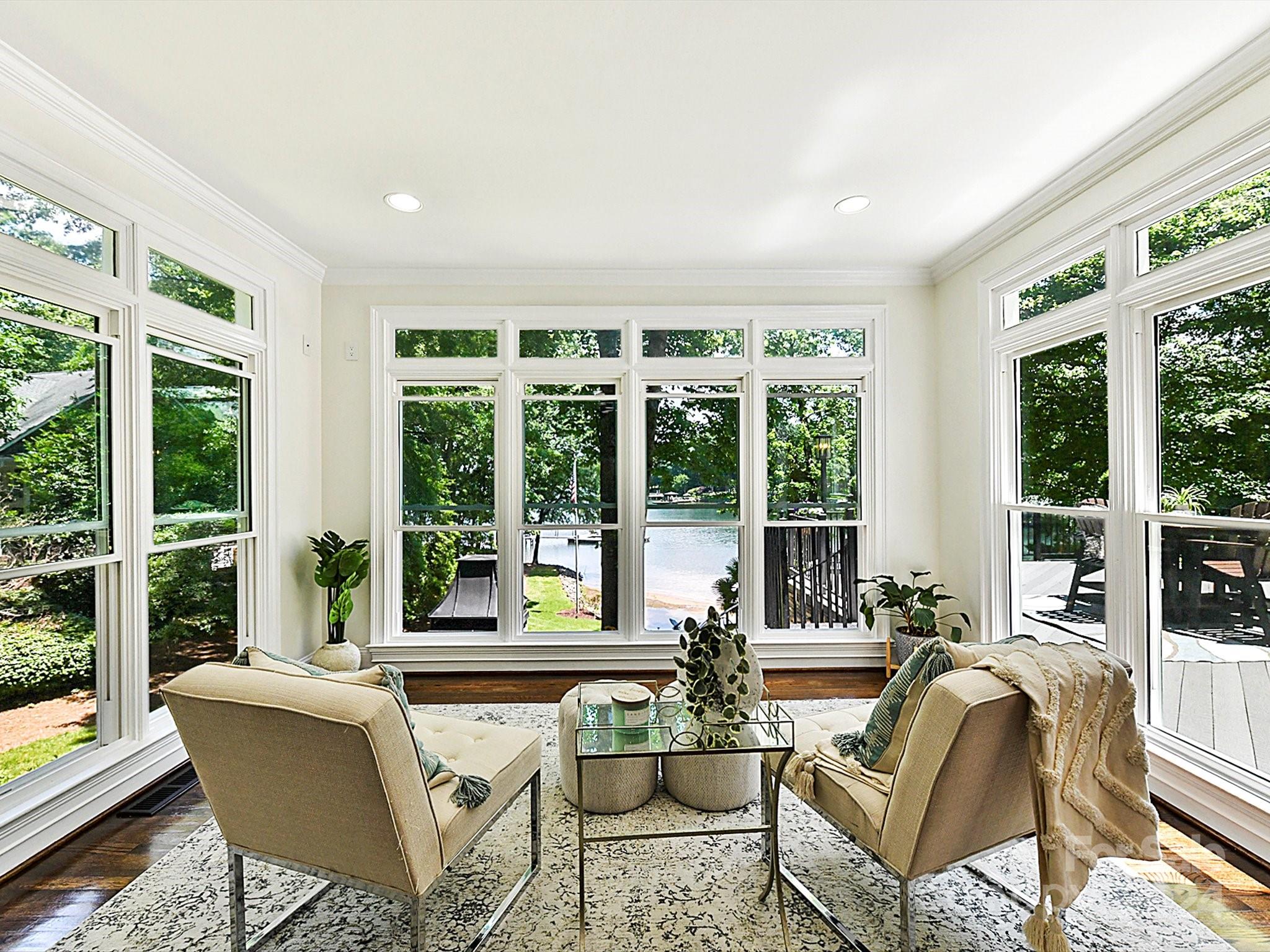 13922 Clarendon Pointe