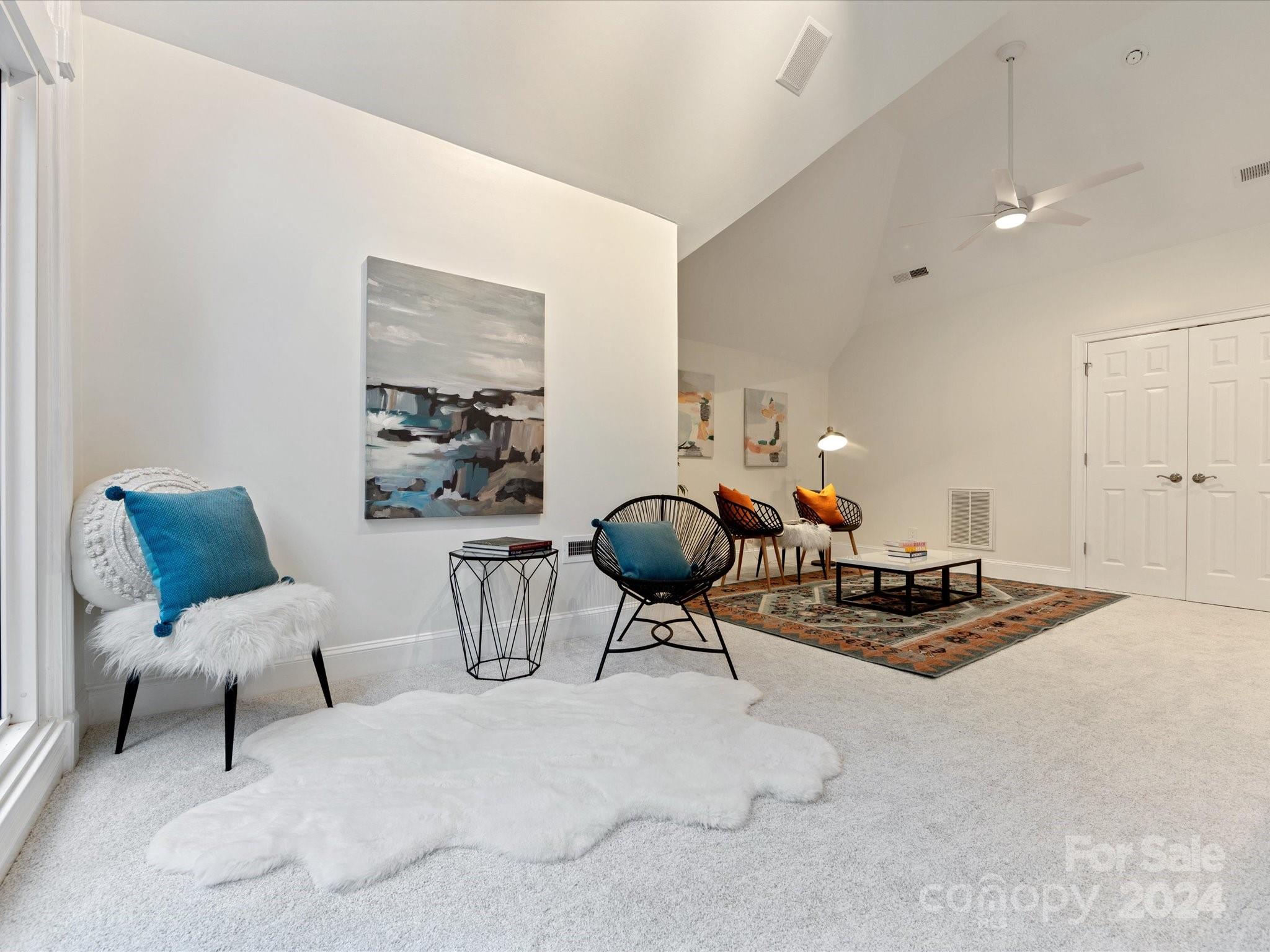 13922 Clarendon Pointe