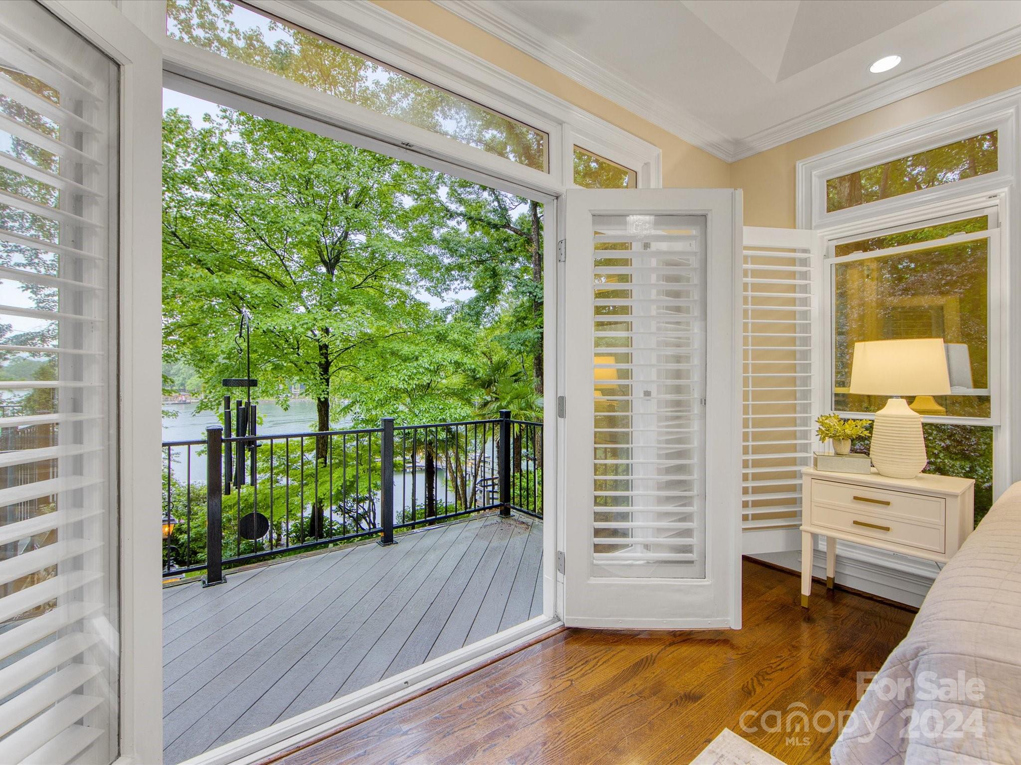 13922 Clarendon Pointe