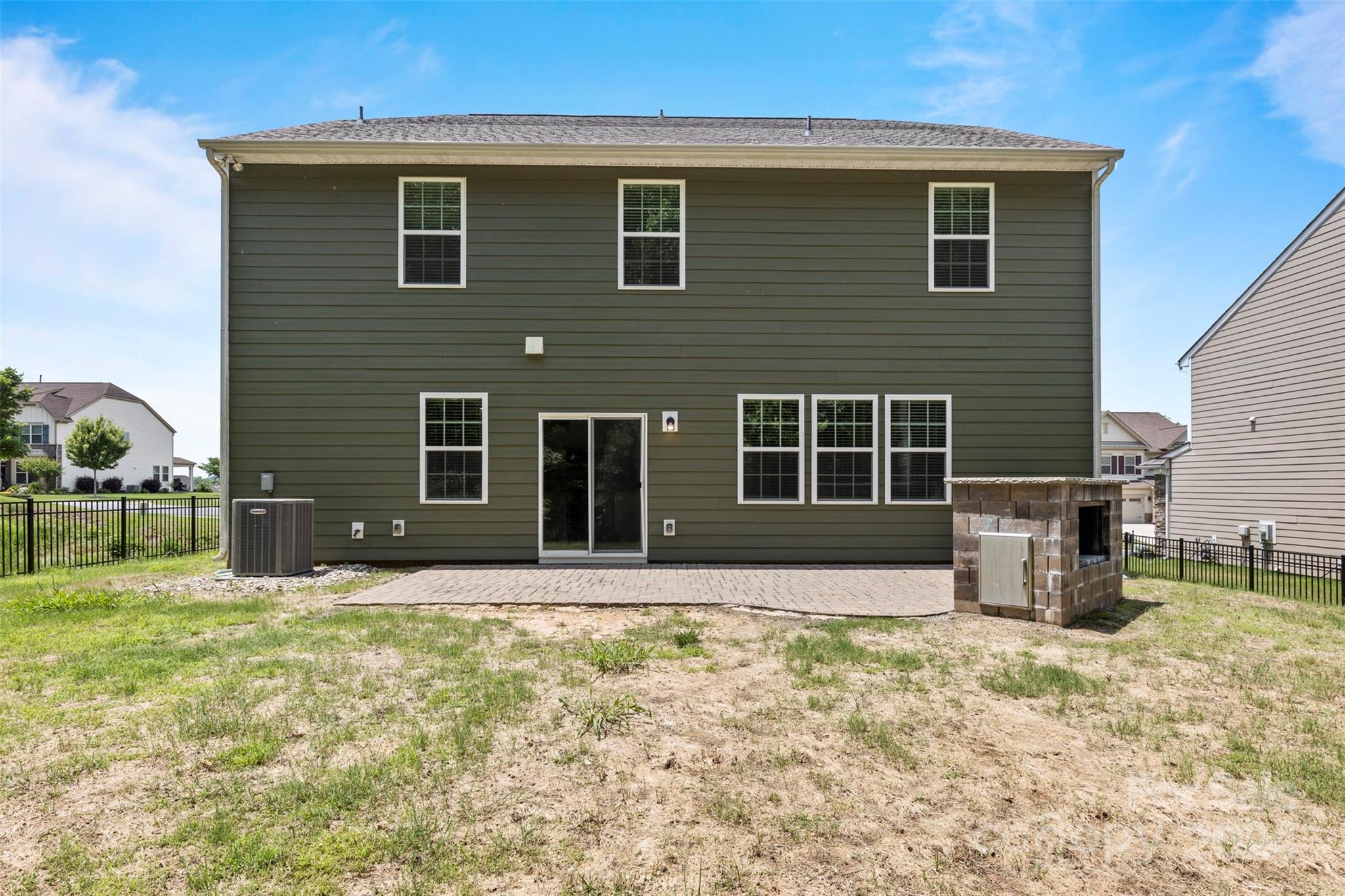 16327 Palisades Commons Drive