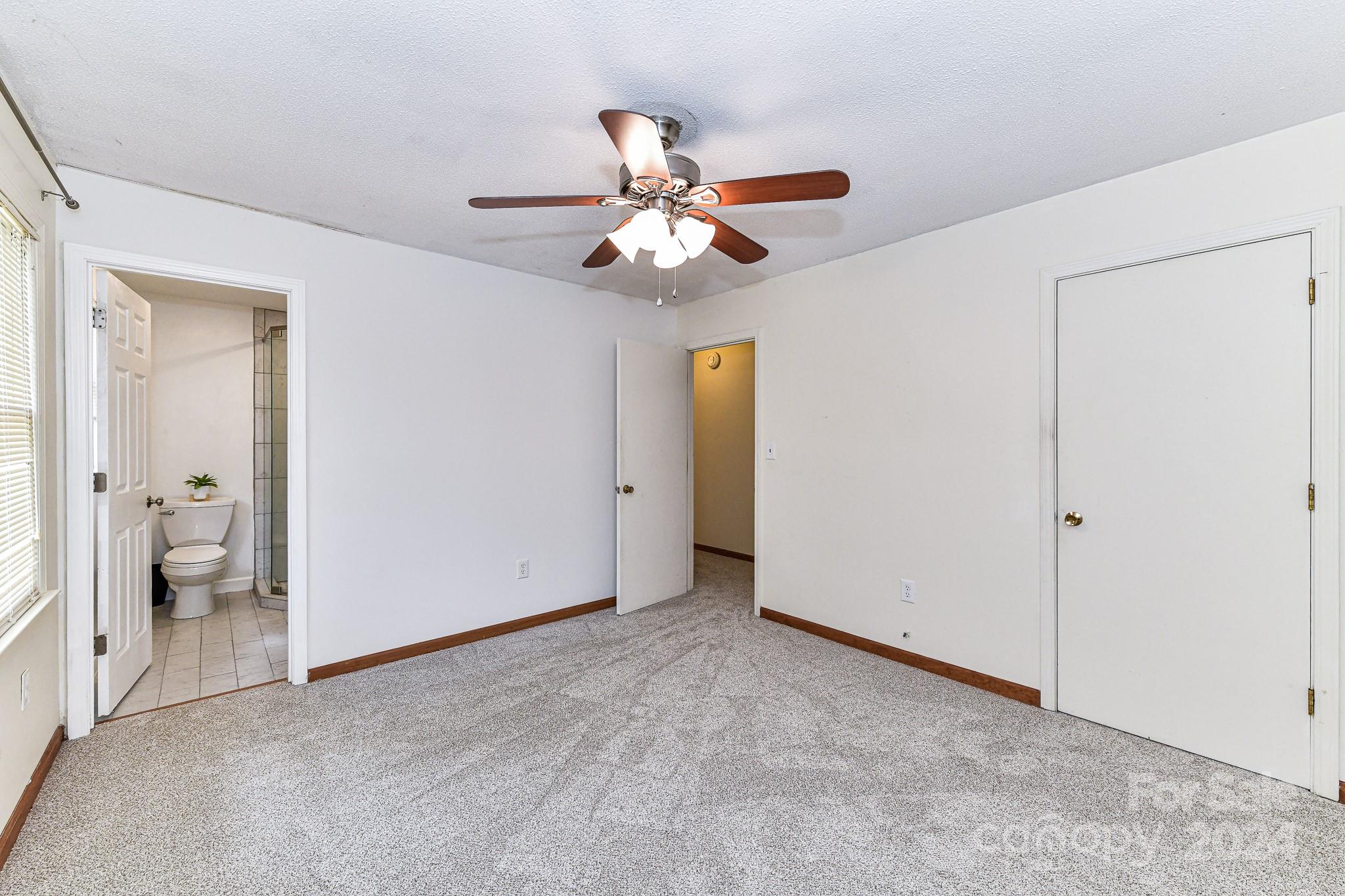 208 Cobblestone Lane