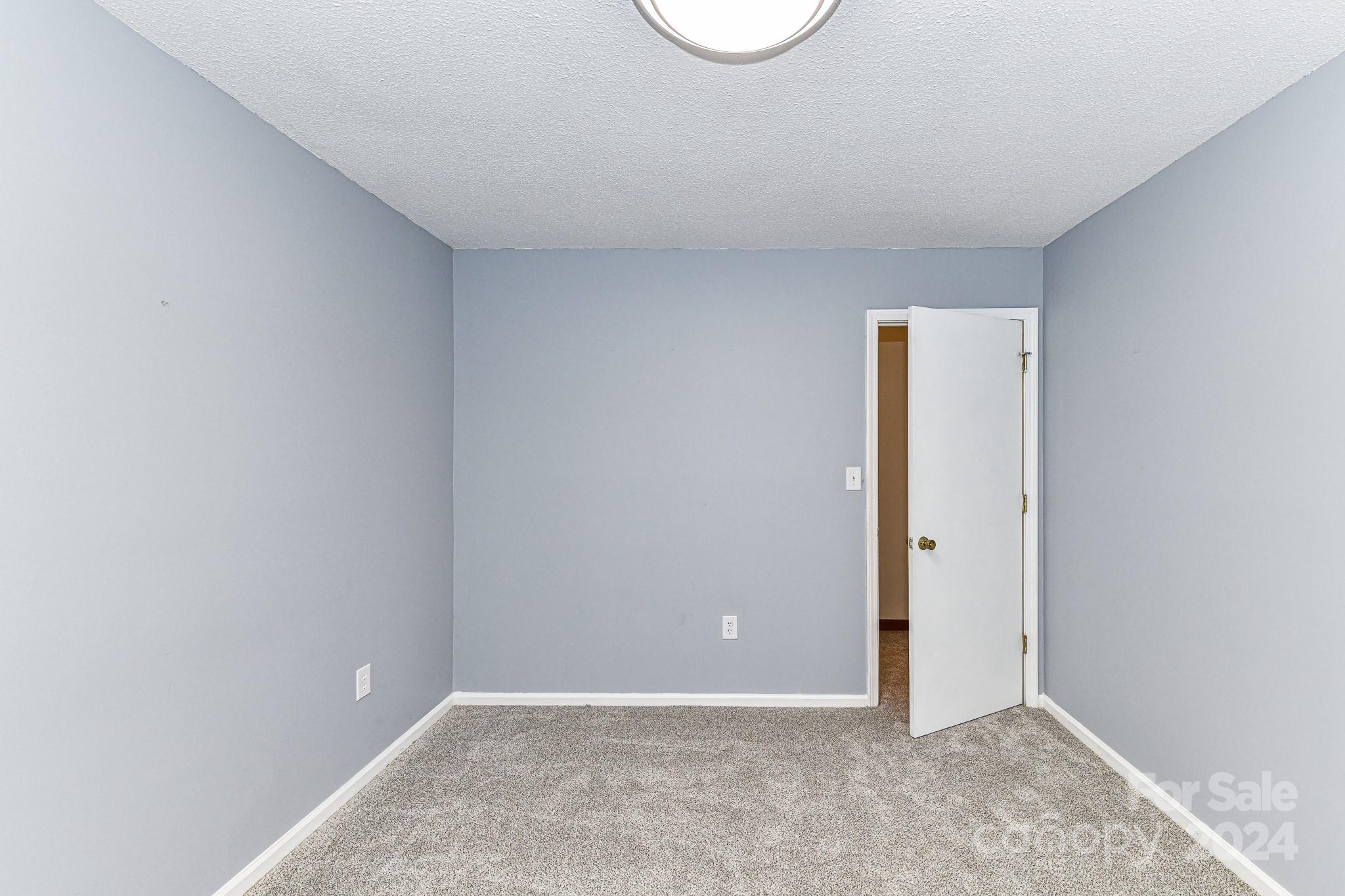 208 Cobblestone Lane