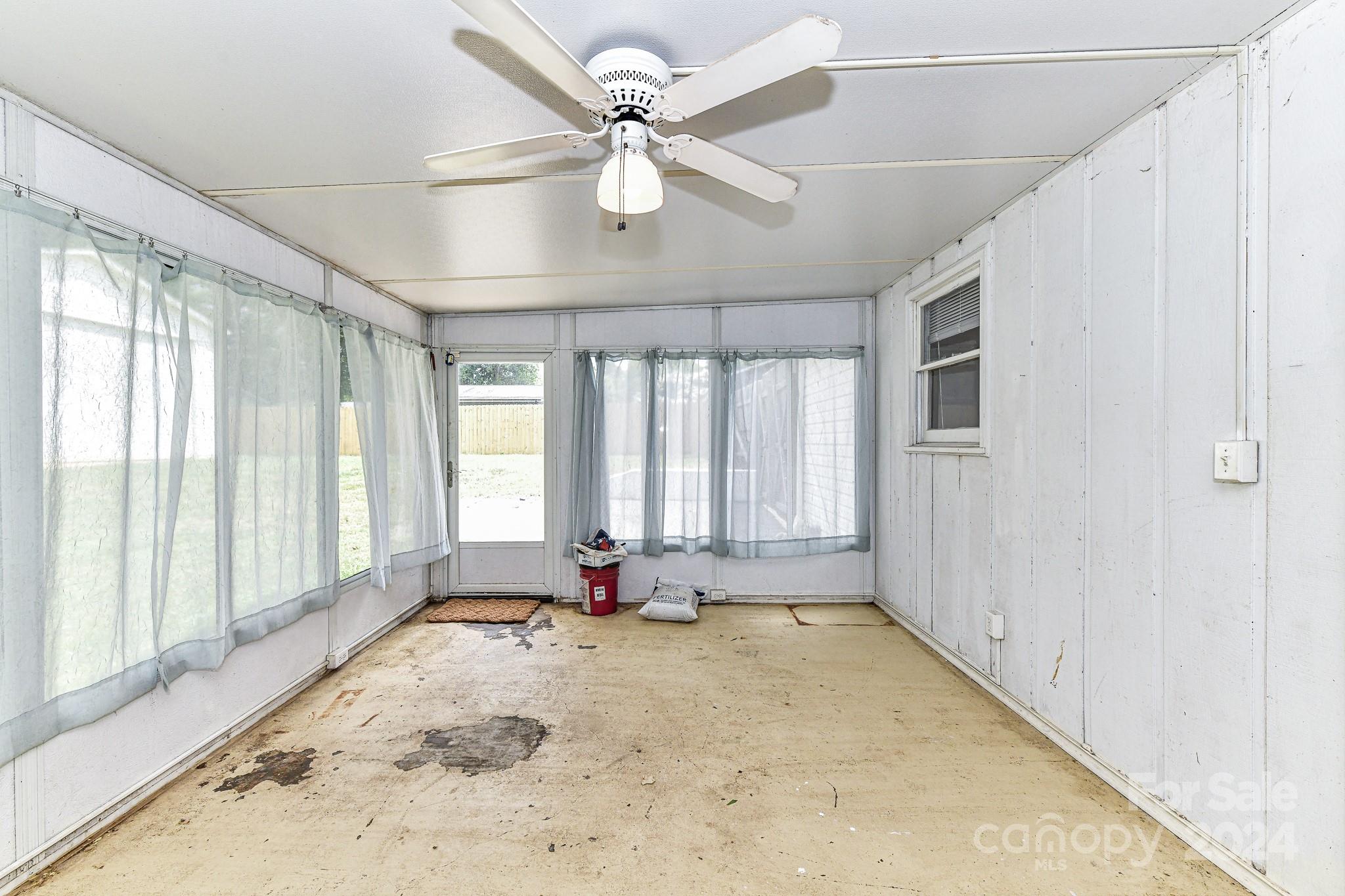 208 Cobblestone Lane