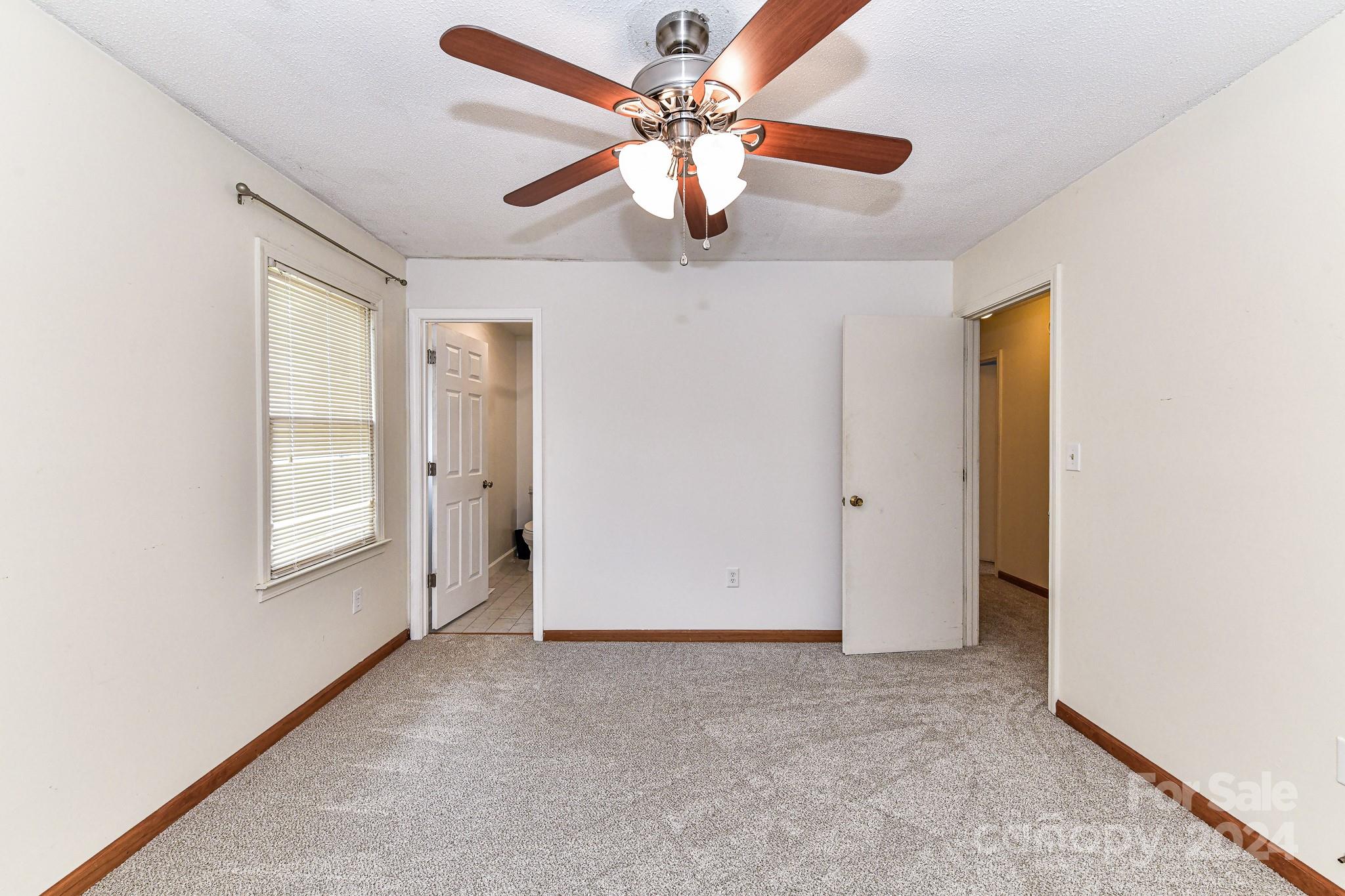 208 Cobblestone Lane