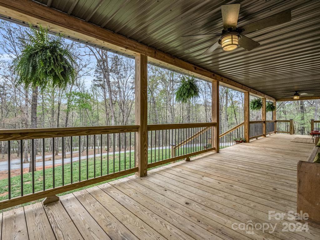 2068 Mountain Creek Road