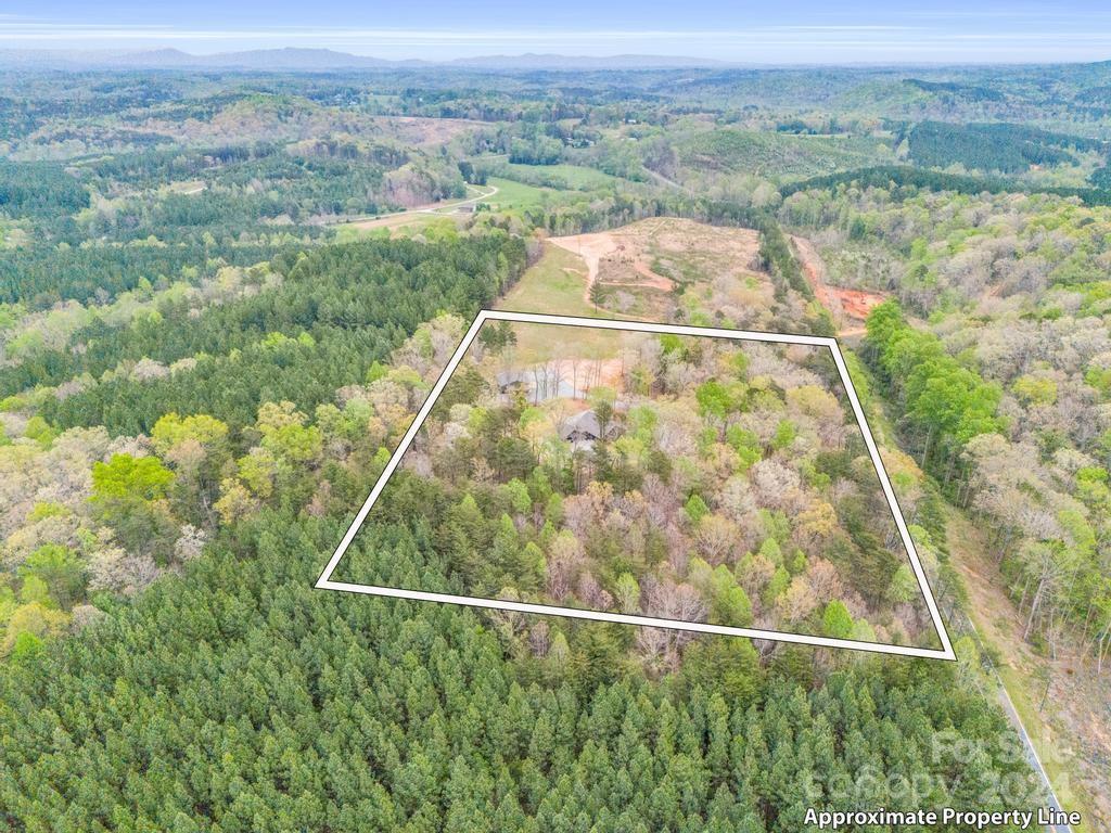 2068 Mountain Creek Road