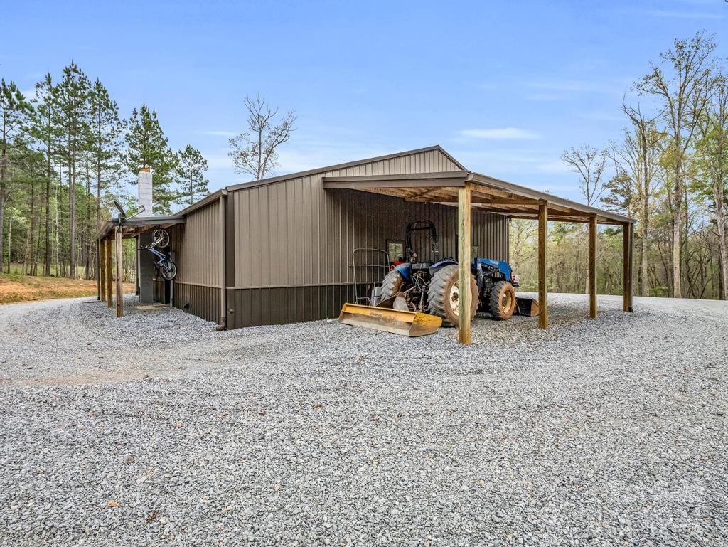 2068 Mountain Creek Road