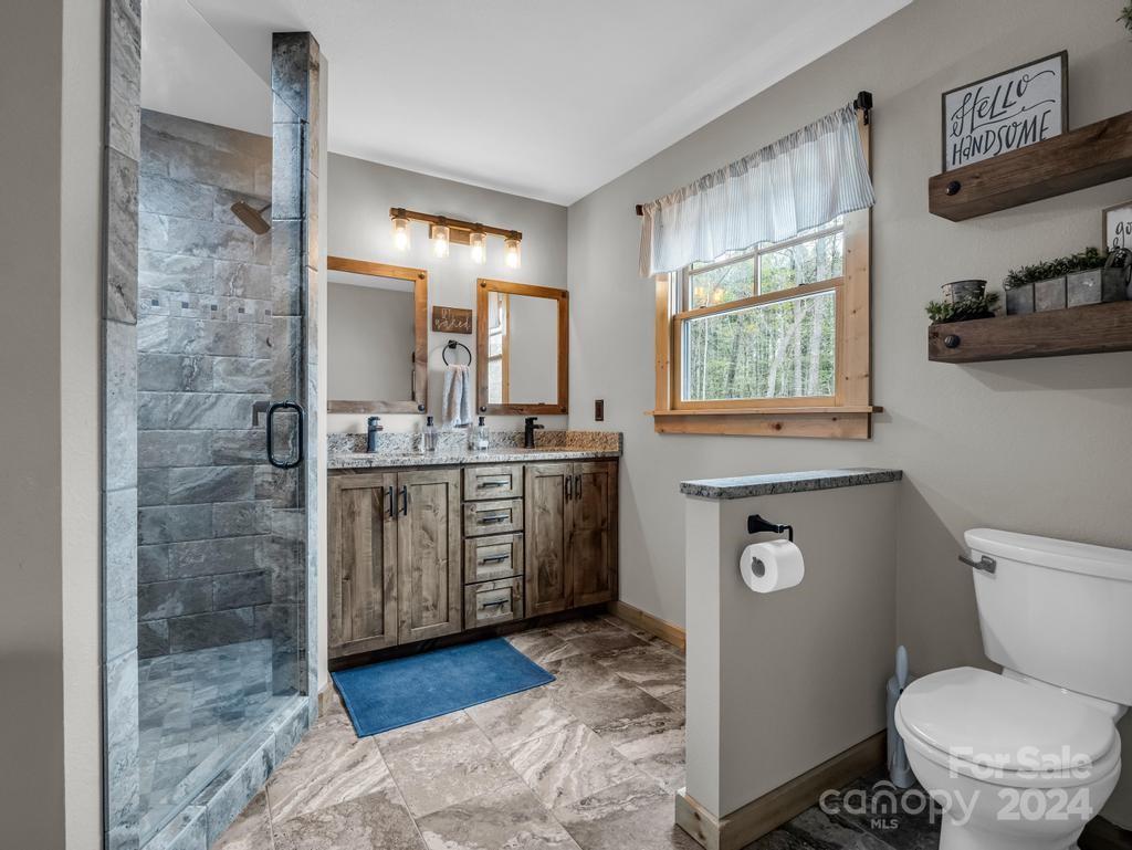 2068 Mountain Creek Road