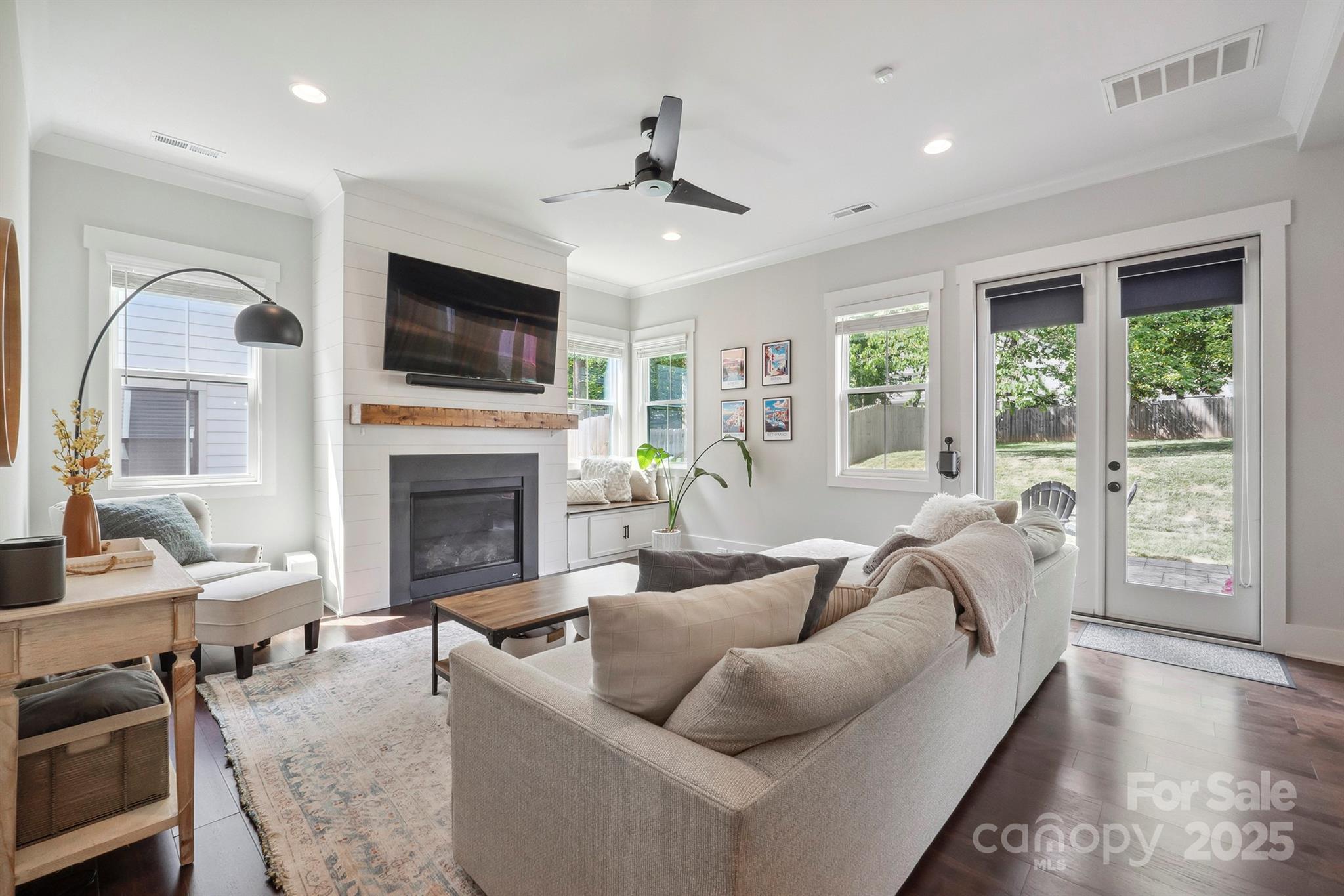 2637 Springway Drive