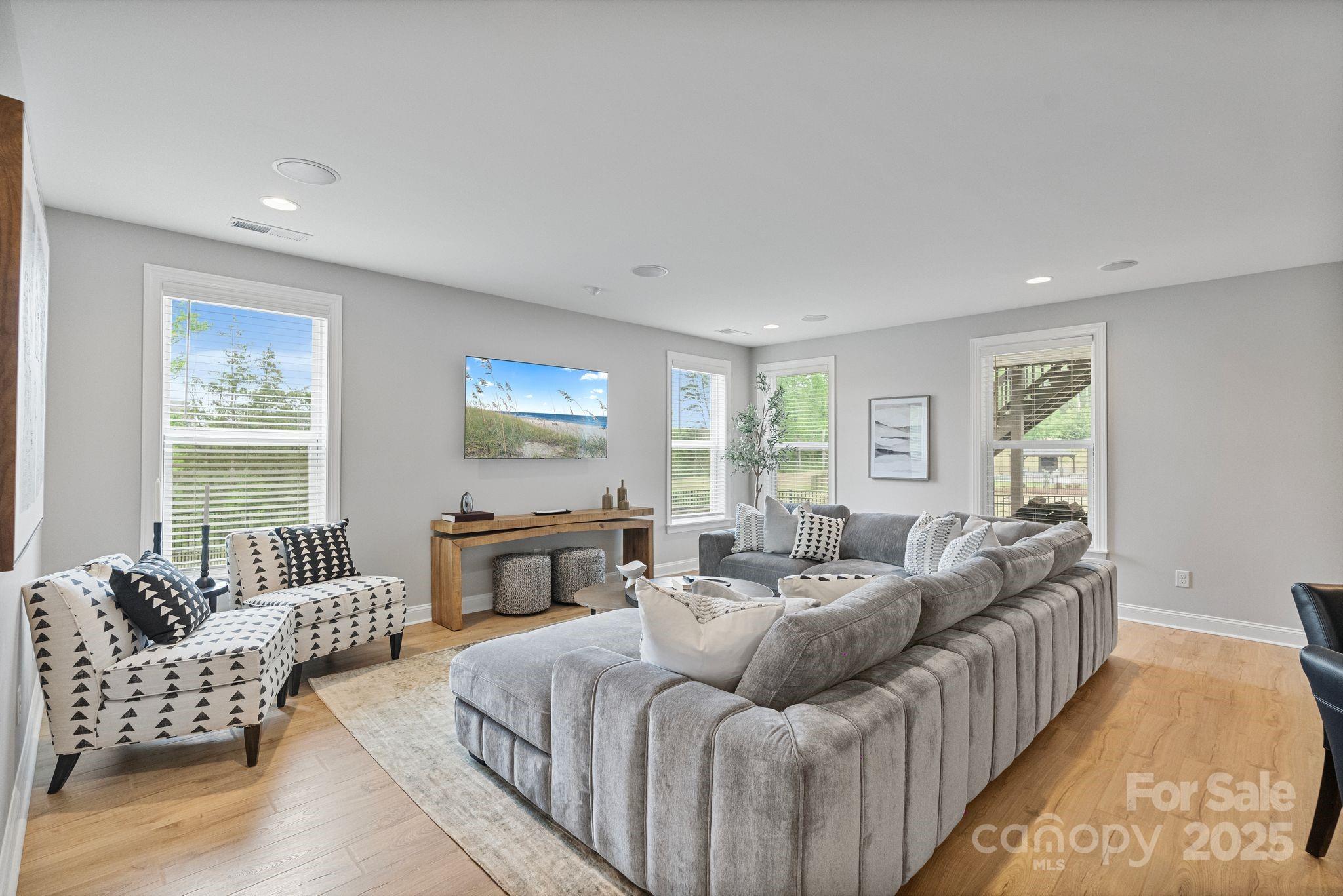 14218 Morningate Street