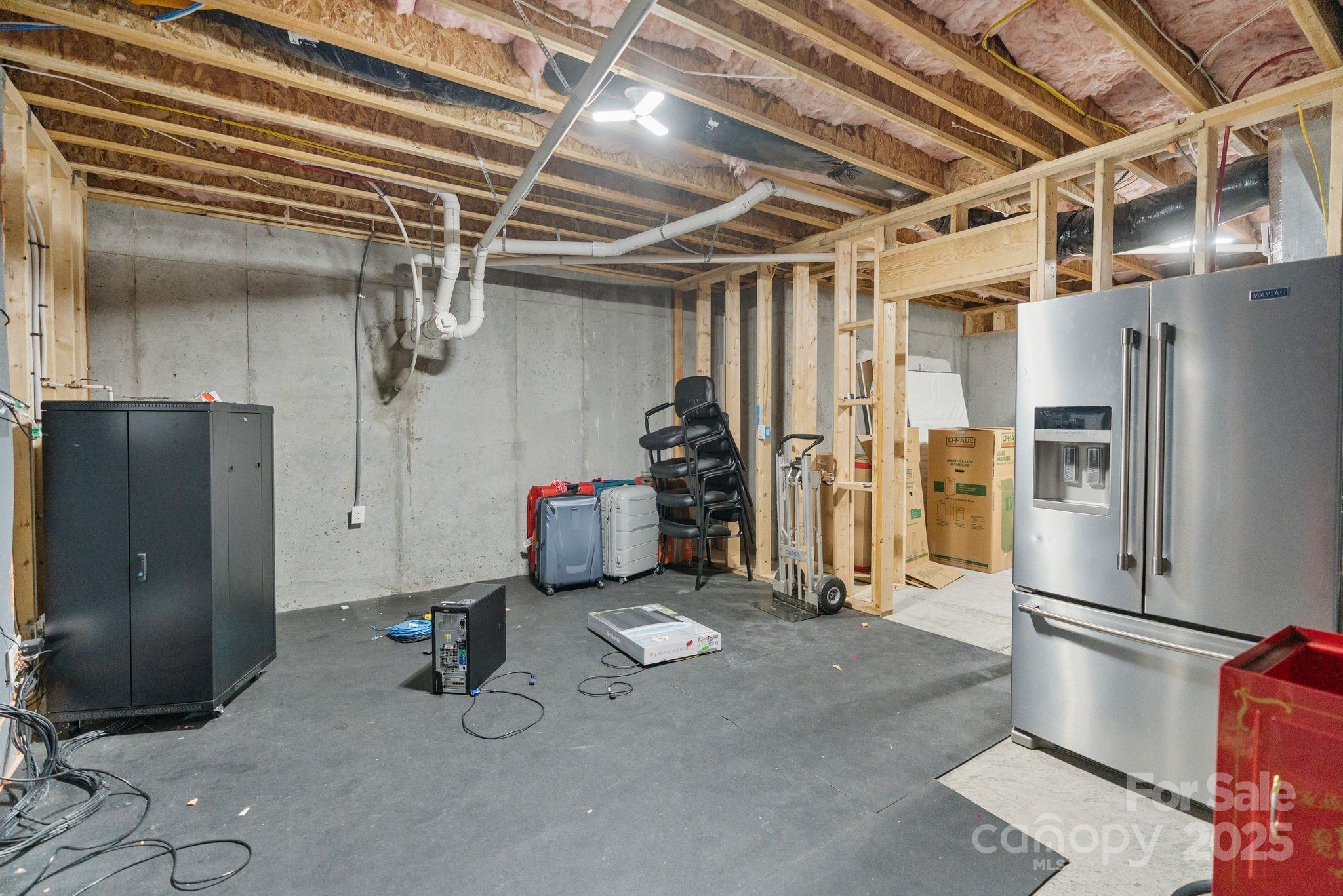 14218 Morningate Street