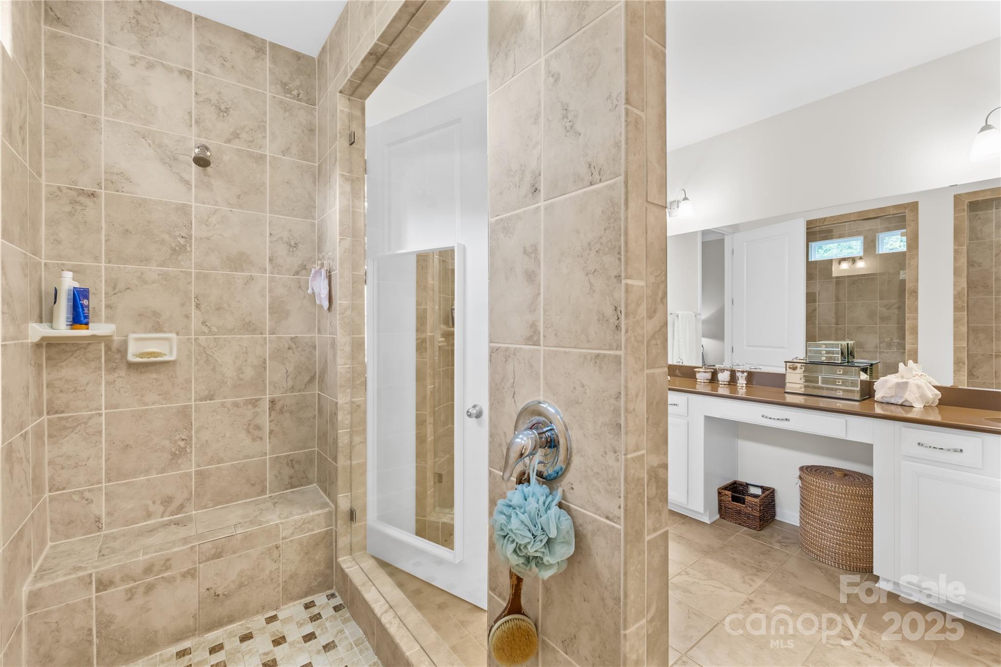 8515 Shadetree Street