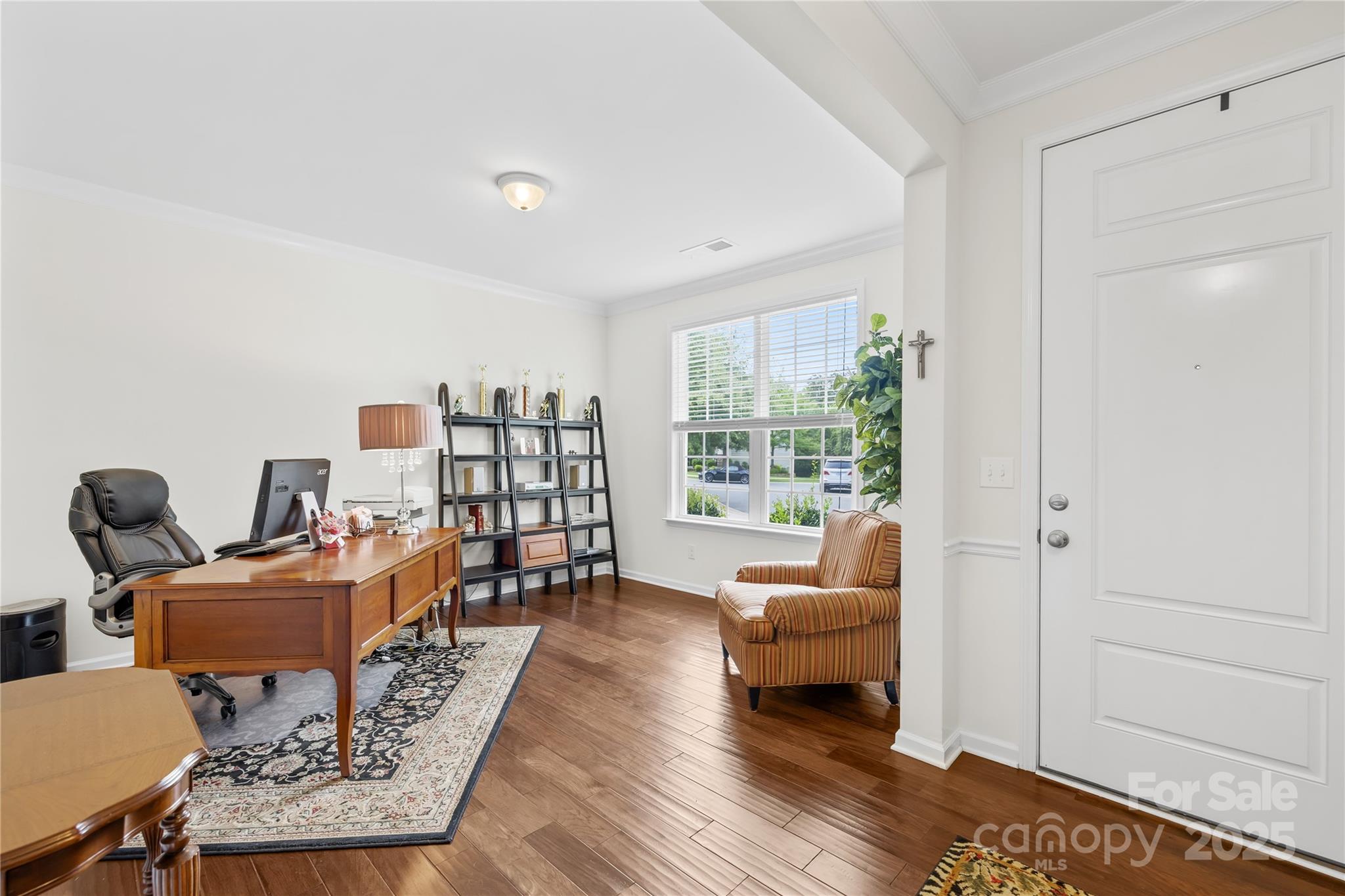 8515 Shadetree Street