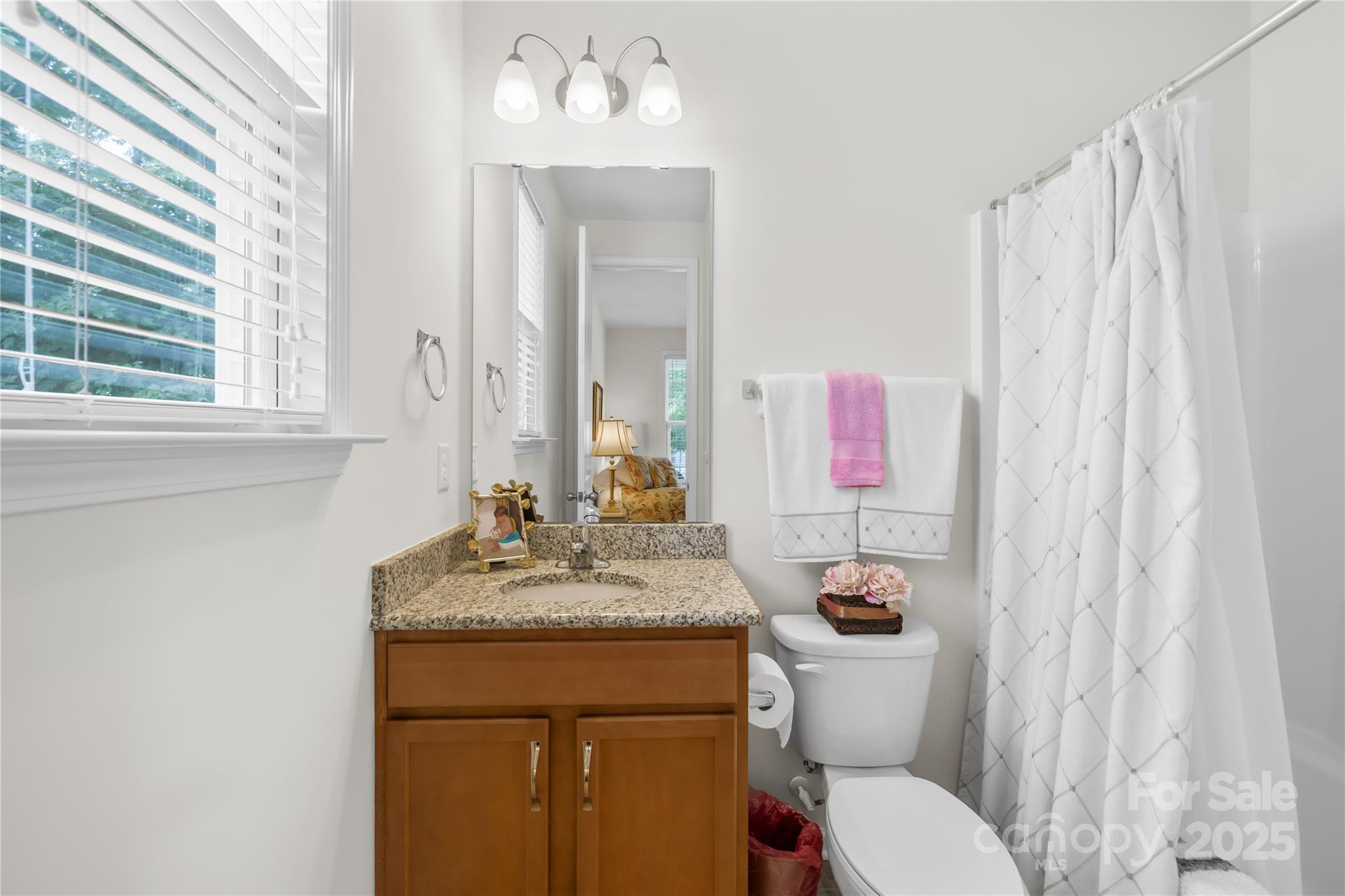 8515 Shadetree Street