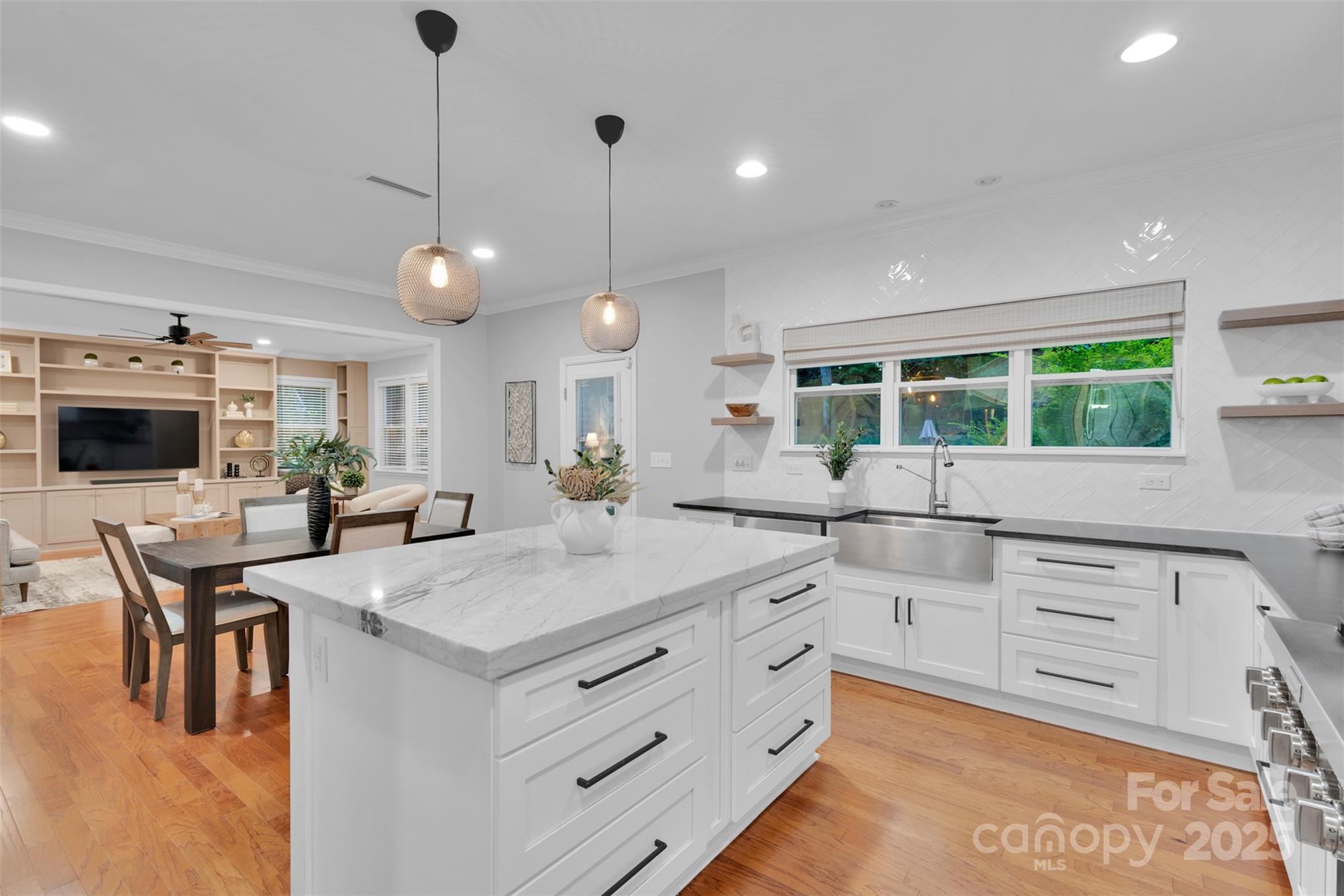 226 Bubbling Well Road