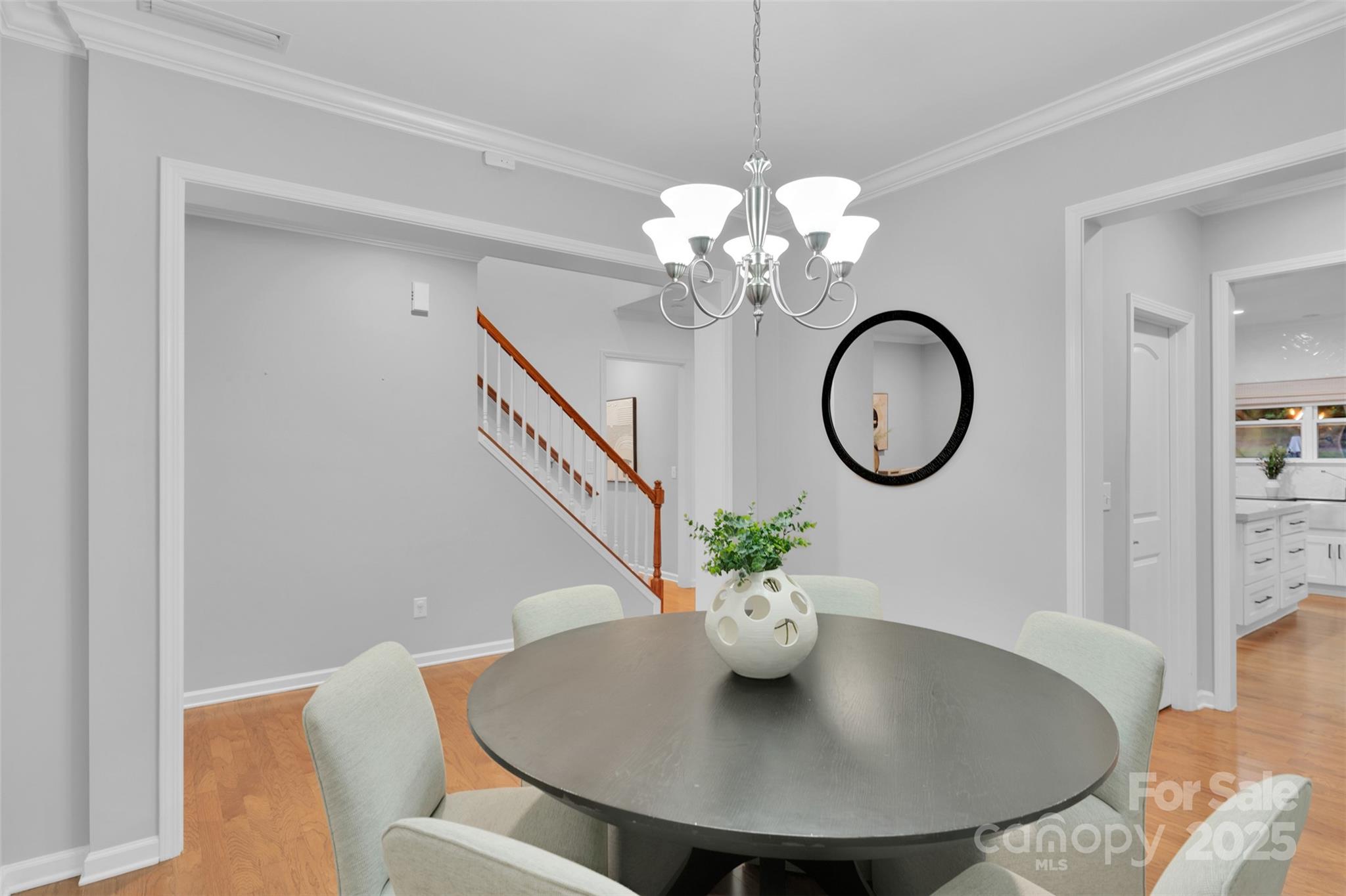 226 Bubbling Well Road