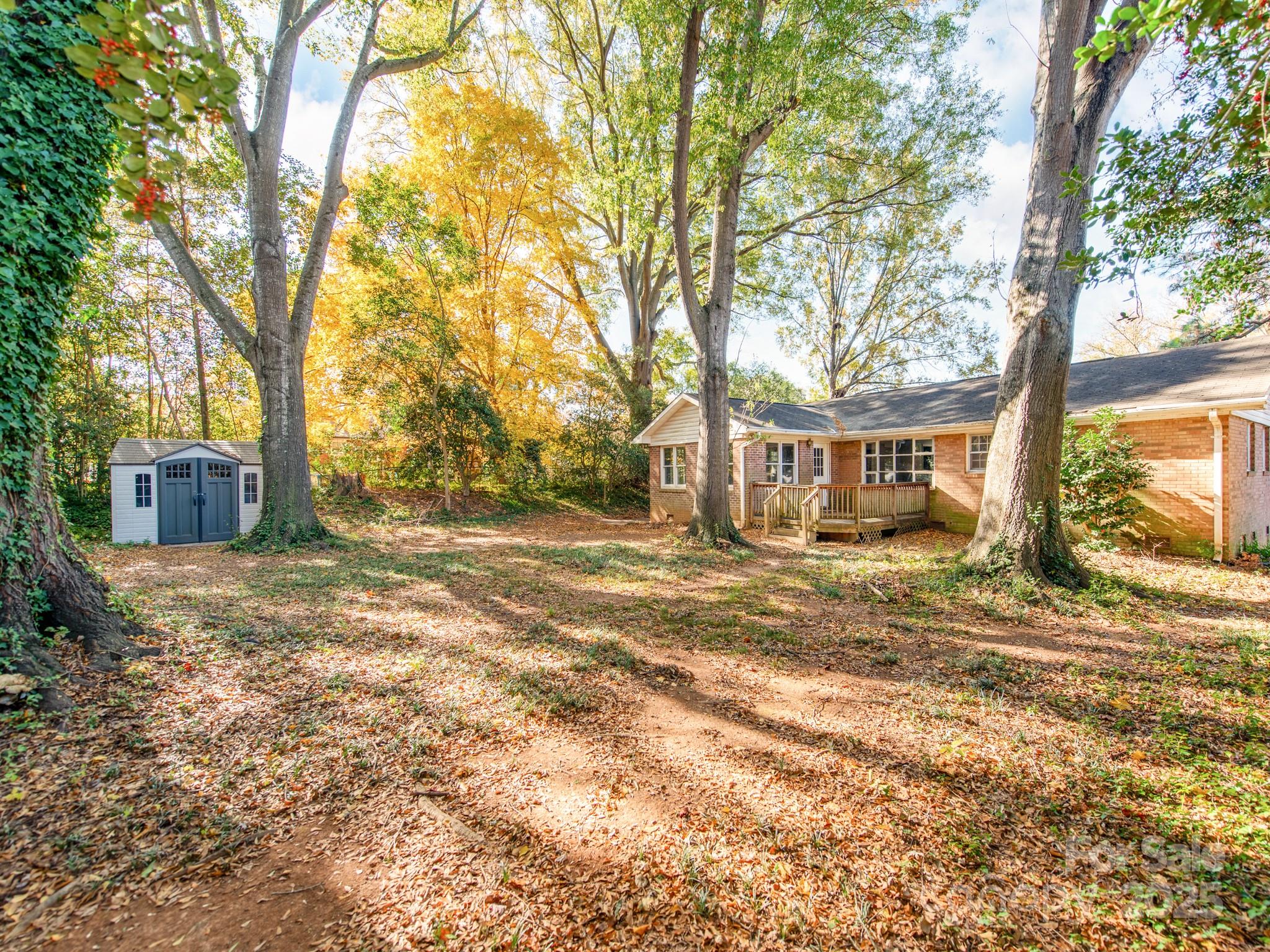 5913 Rose Valley Drive