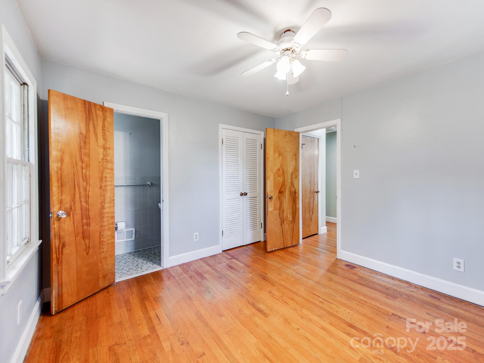 5913 Rose Valley Drive