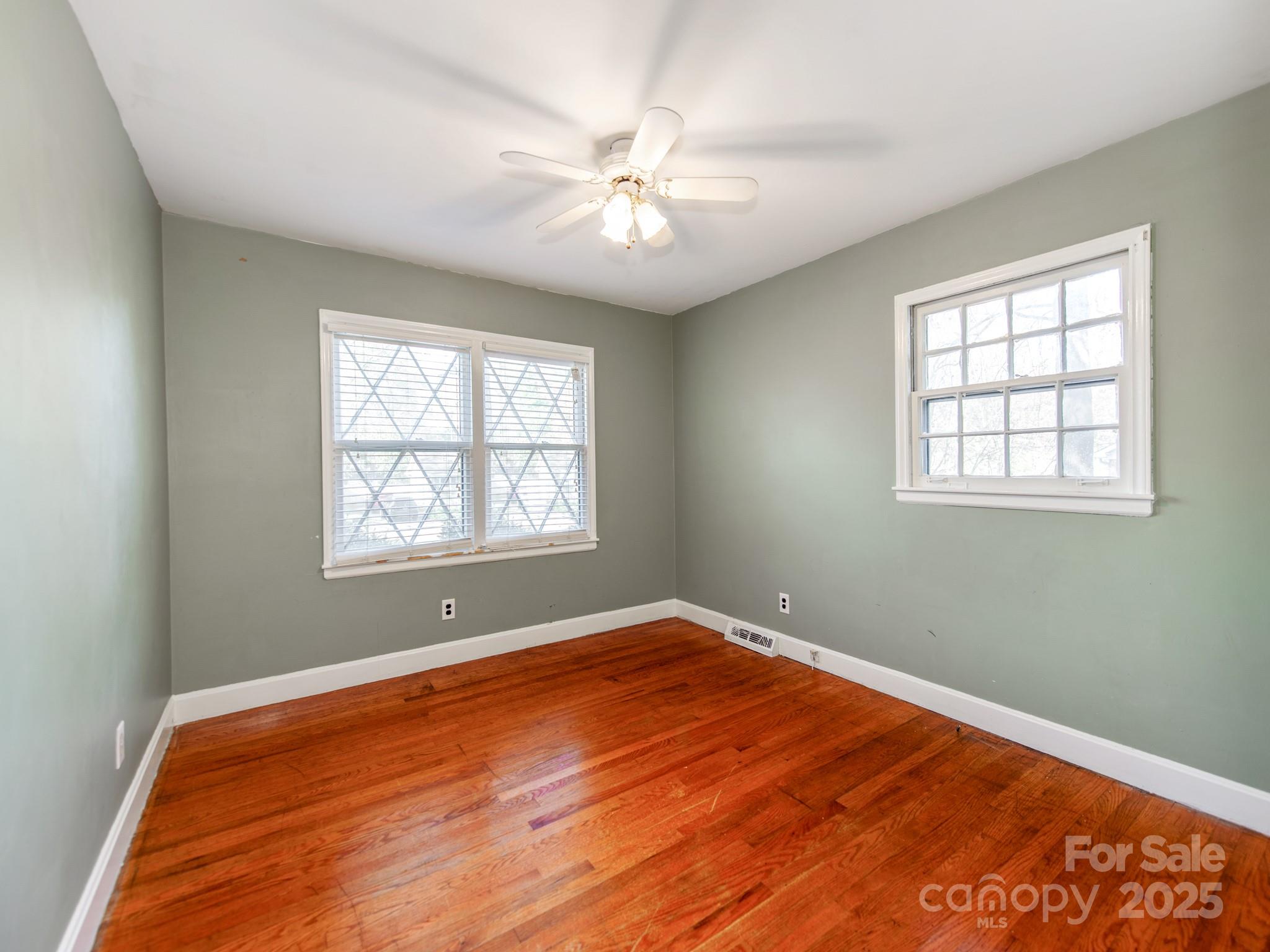 5913 Rose Valley Drive