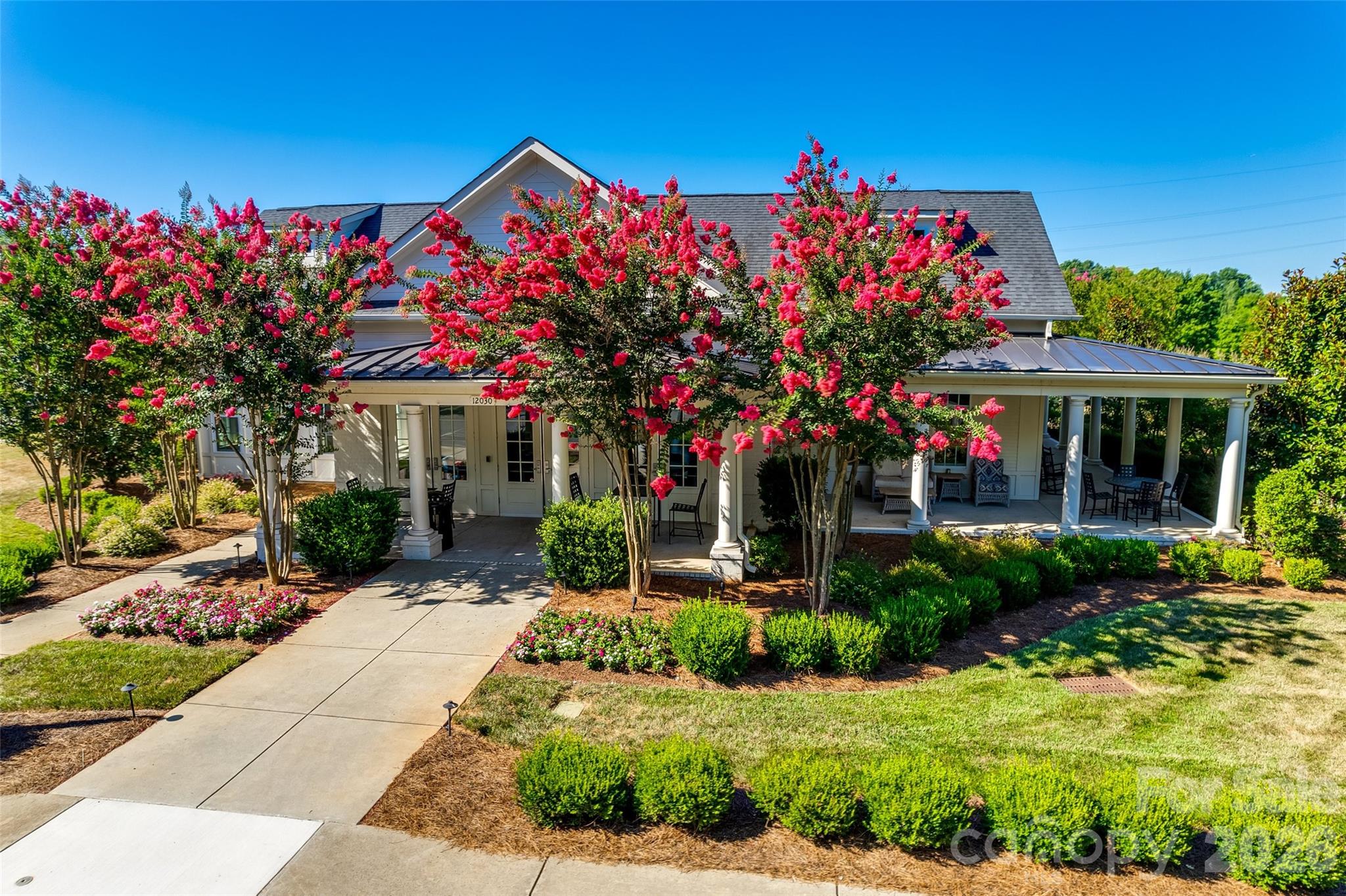 8605 Mccullough Club Drive