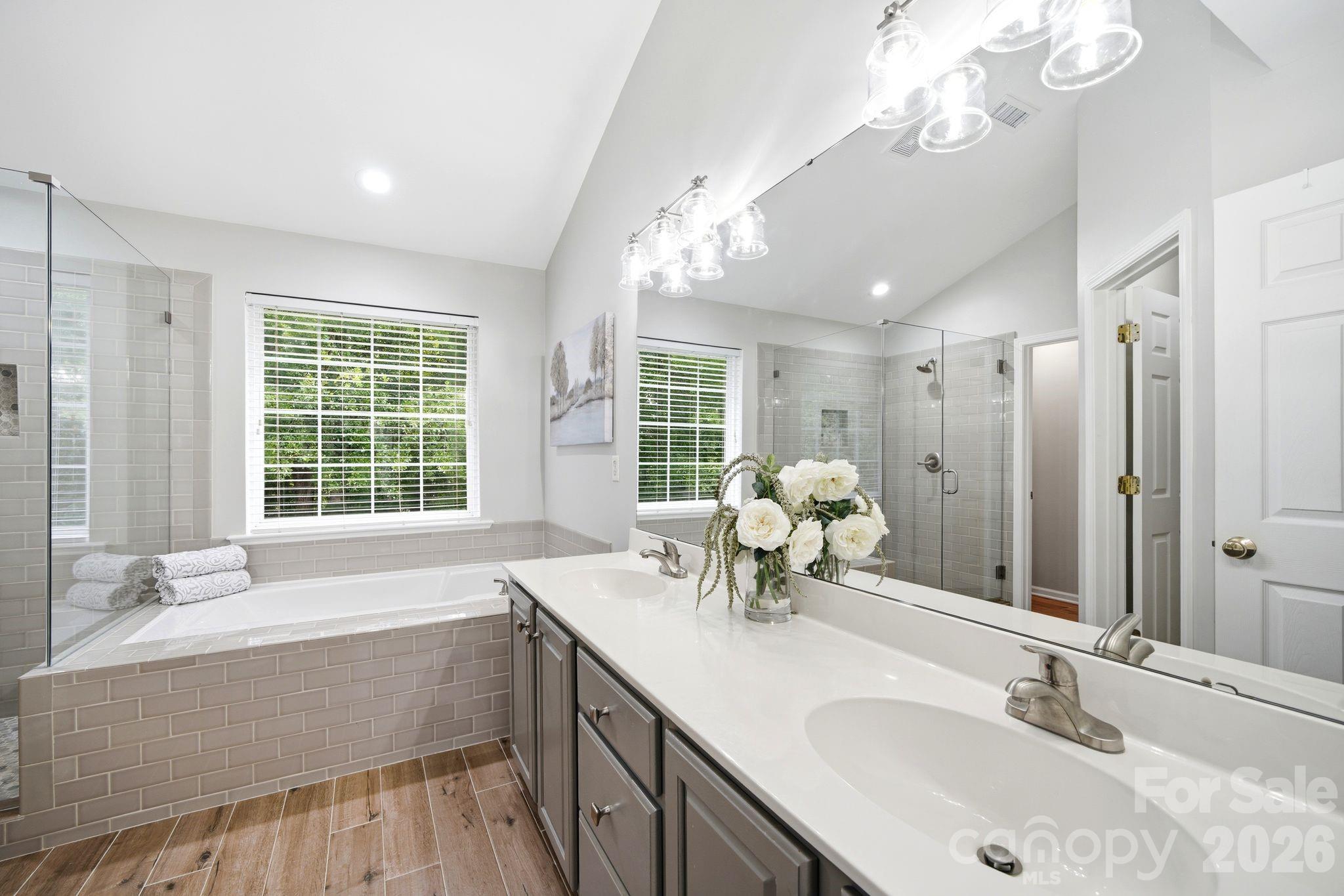2937 Shady Reach Lane