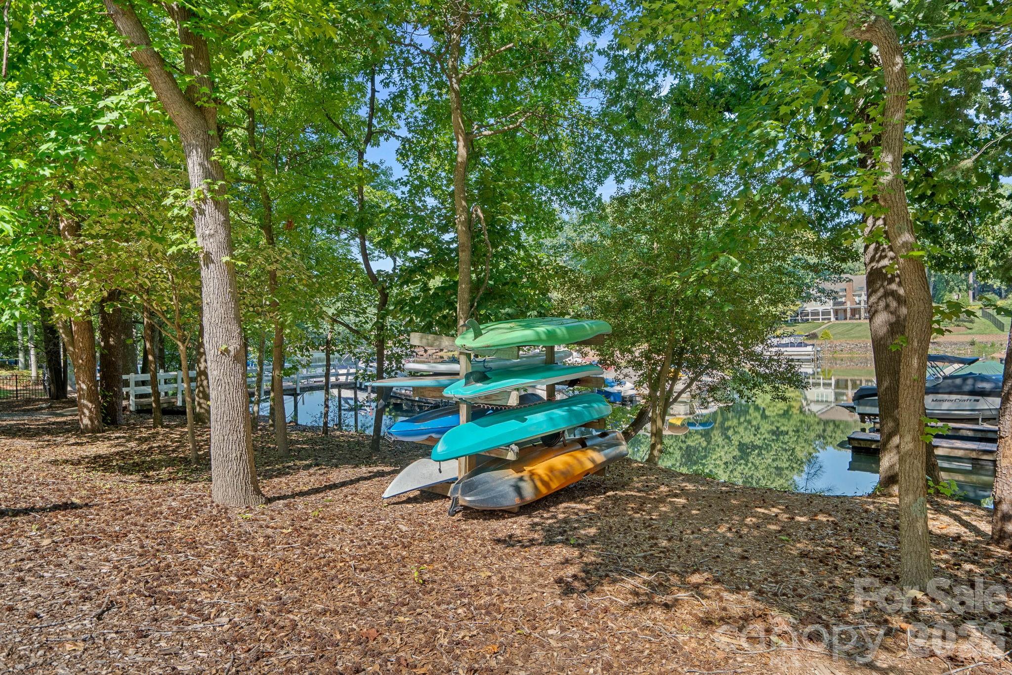 121 Lake Pine Road