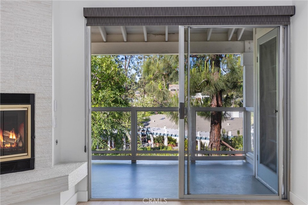 1682 Circa Del Lago A308