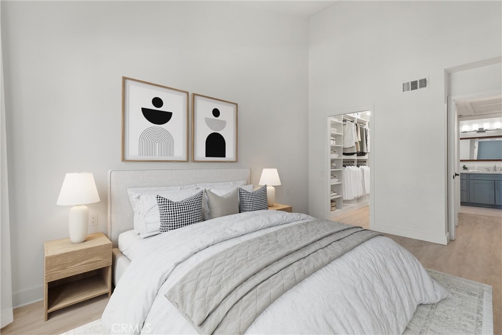 1682 Circa Del Lago A308