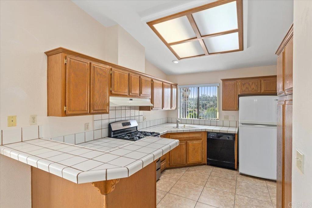 2010 W San Marcos Boulevard 131