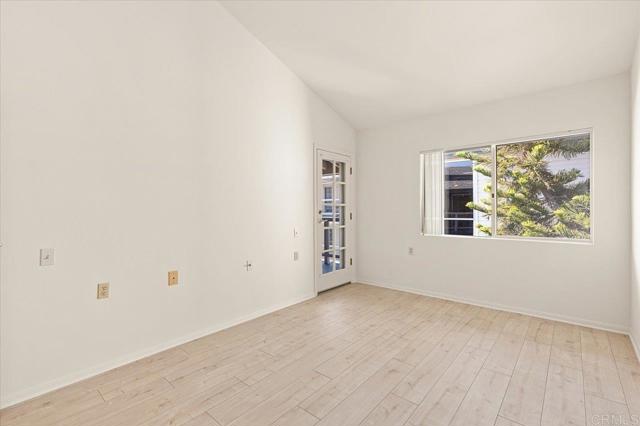 1560 Circa Del Lago # D301